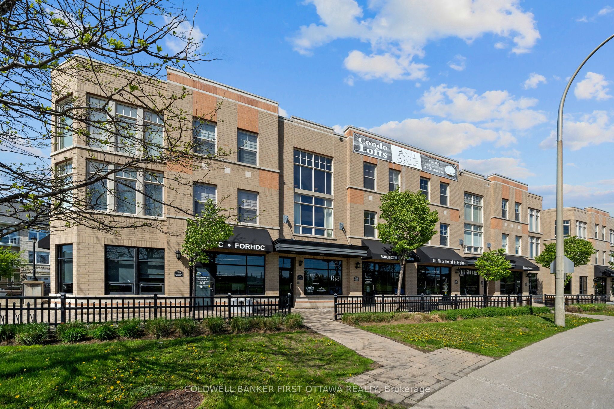 75C COLONNADE Road, Cityview - Parkwoods Hills - Rideau Shore, ON K2E 0A8 photo 2