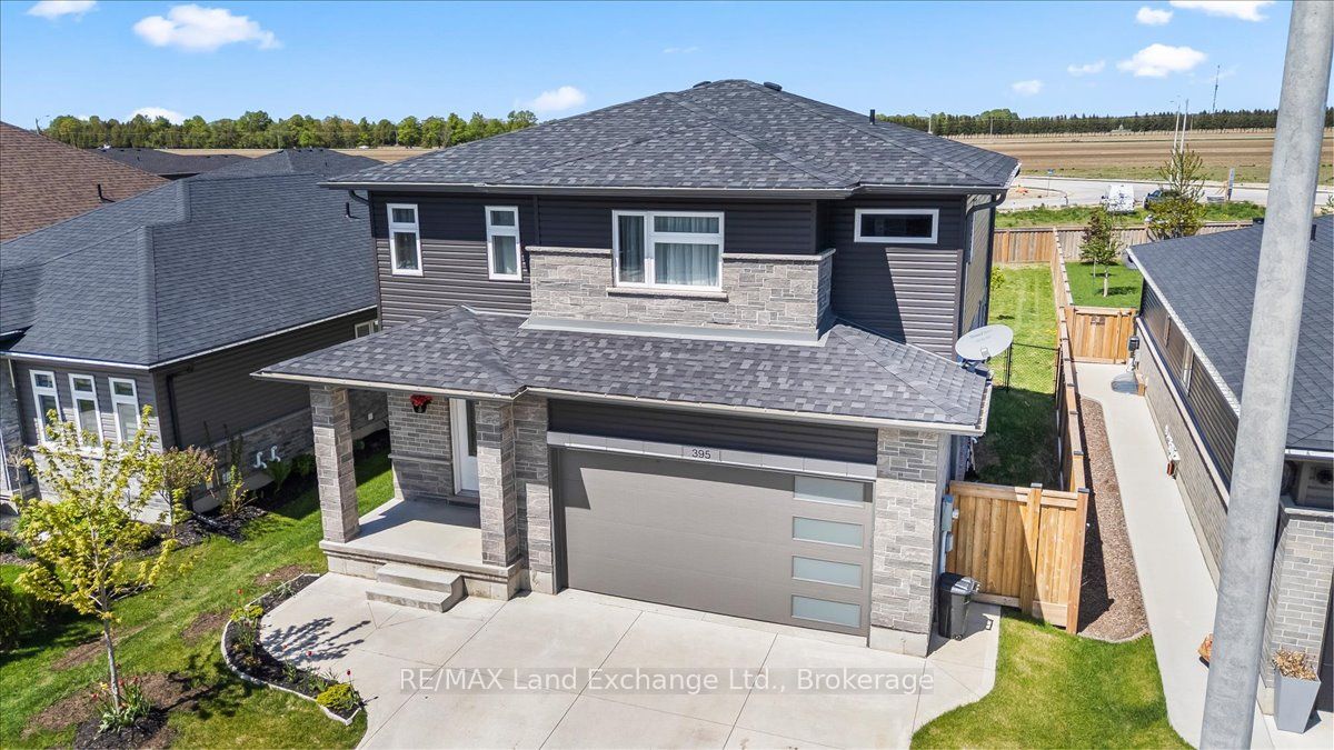 395 Mary Rose Avenue, Saugeen Shores, ON N0H 2C3 photo 2