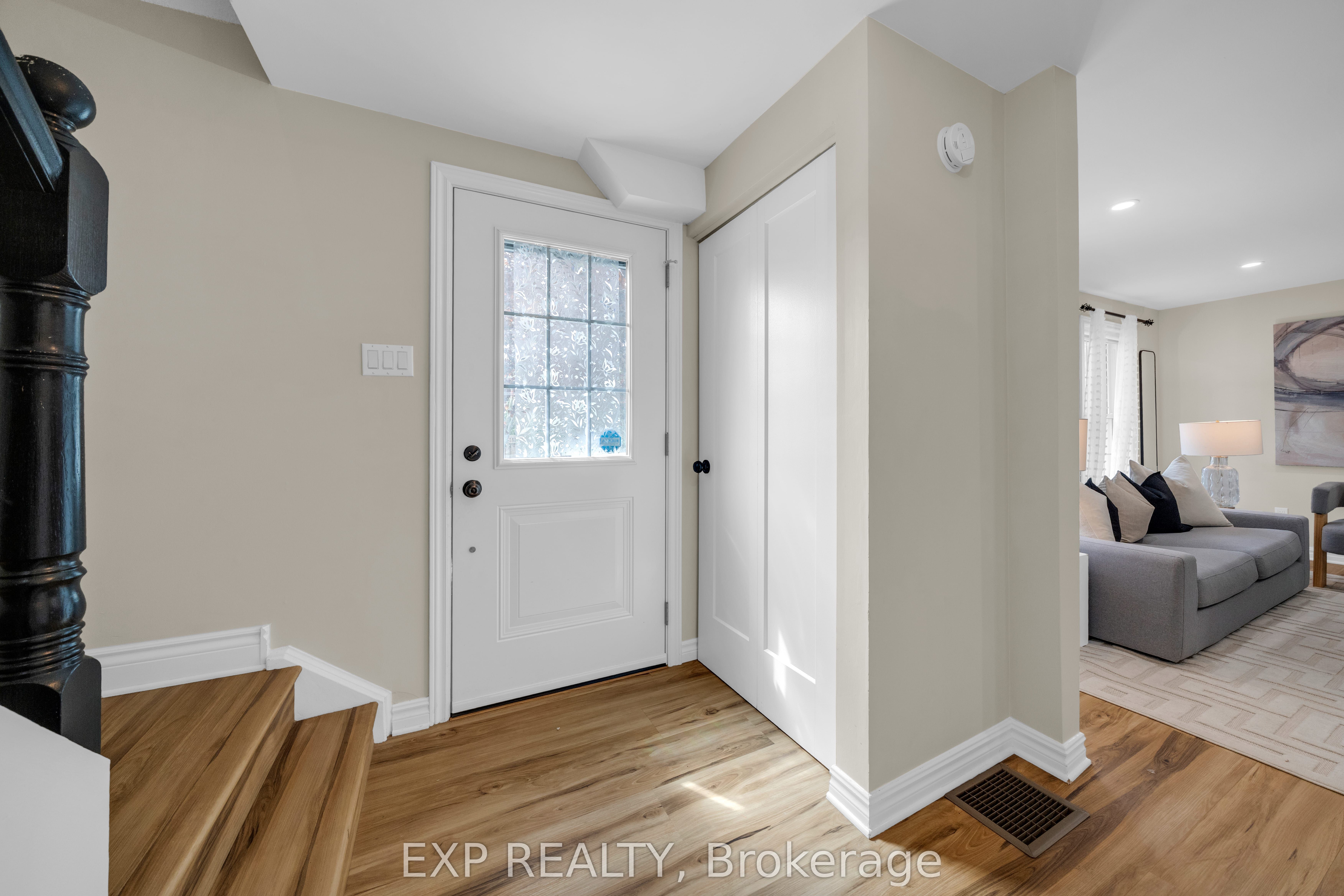 26 Peachtree Crescent, Cambridge, ON N1S 4W5 photo 2