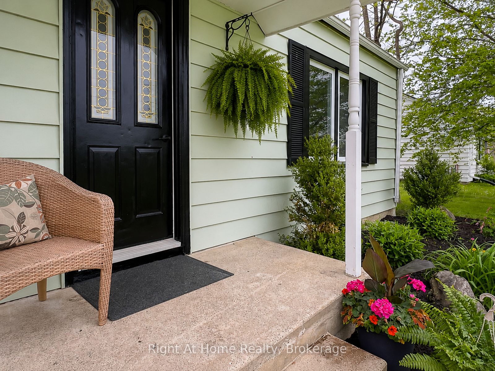 169 North Street, Stirling-Rawdon, ON K0K 3E0 photo 2