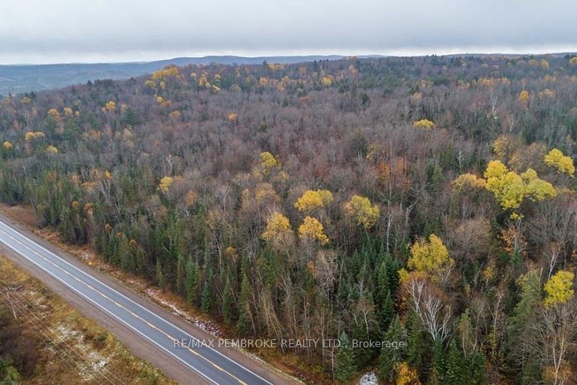 27681 Highway 60 Highway, South Algonquin, ON K0J 2M0 photo 2