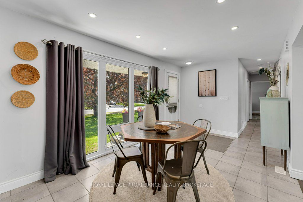 168 Avenue Road, Kingston, ON K7M 1C5 photo 5