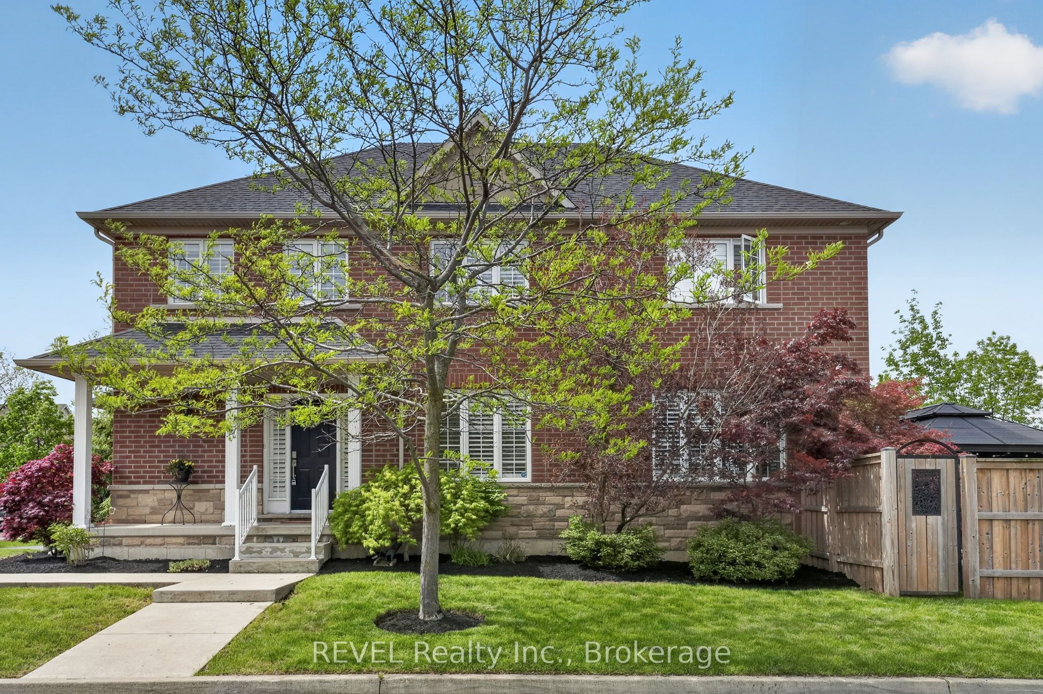 29 Springbreeze Heights, Hamilton, ON L8E 0A4 photo 2