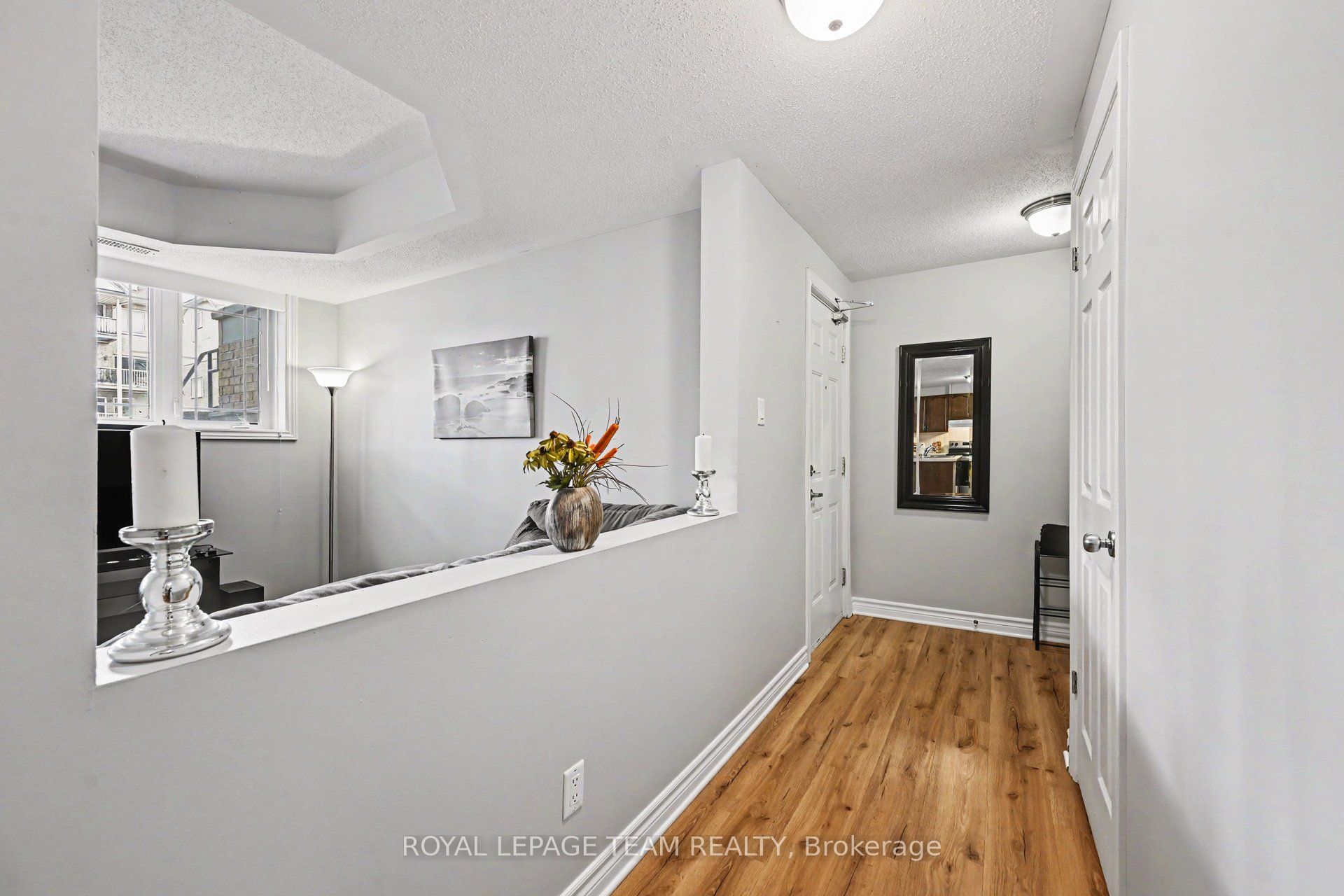 304 Paseo Private 1, South of Baseline to Knoxdale, ON K2G 4N8 photo 4