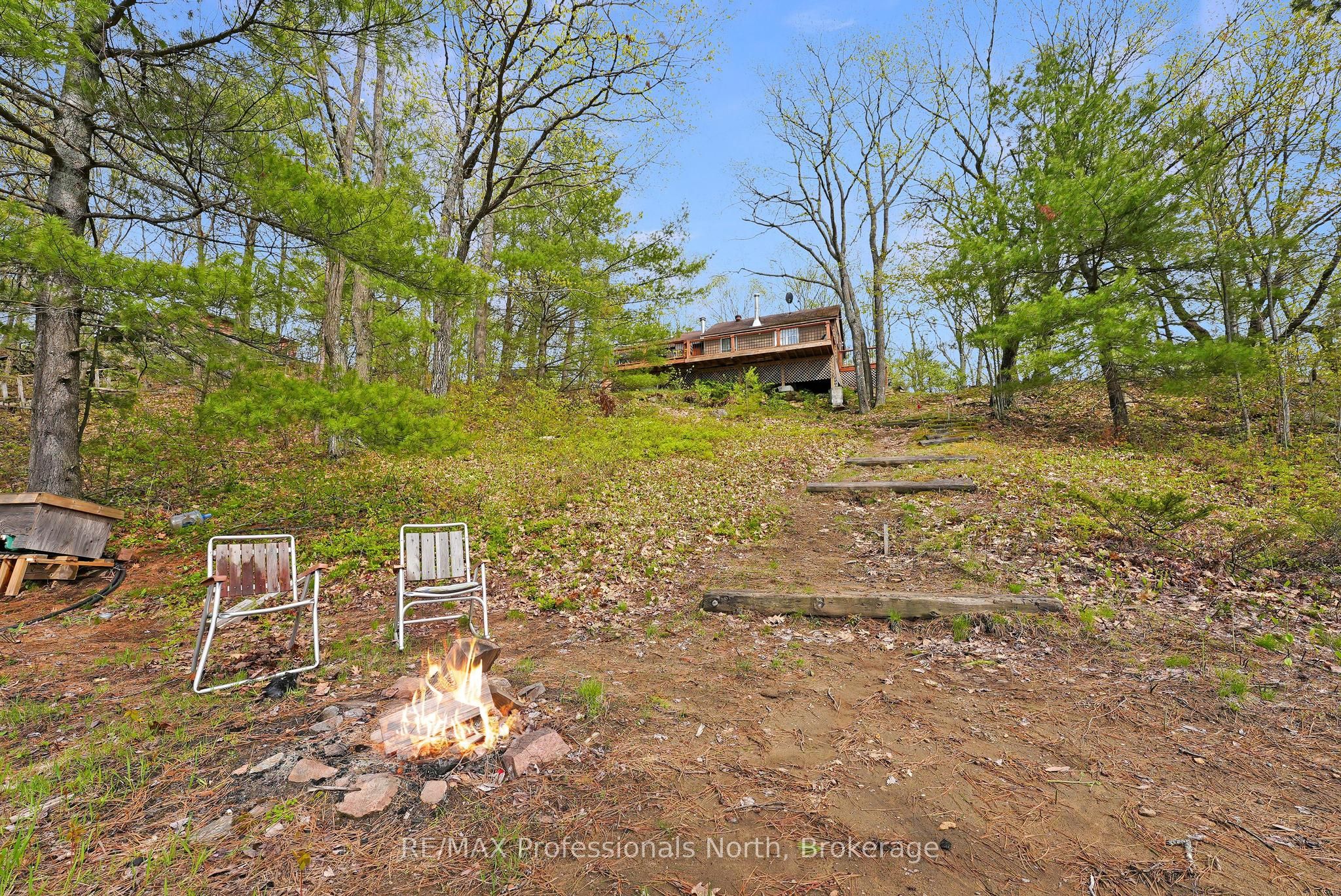 1012 Iroquois Lane, Minden Hills, ON K0M 2K0 photo 3