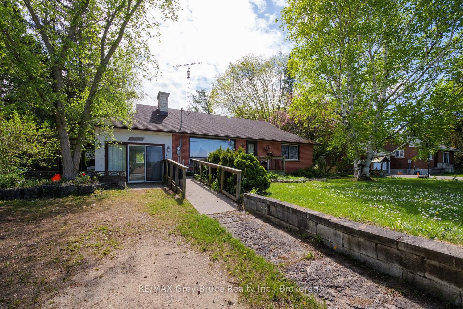 515 Princess Street, Georgian Bluffs, ON N0H 2K0