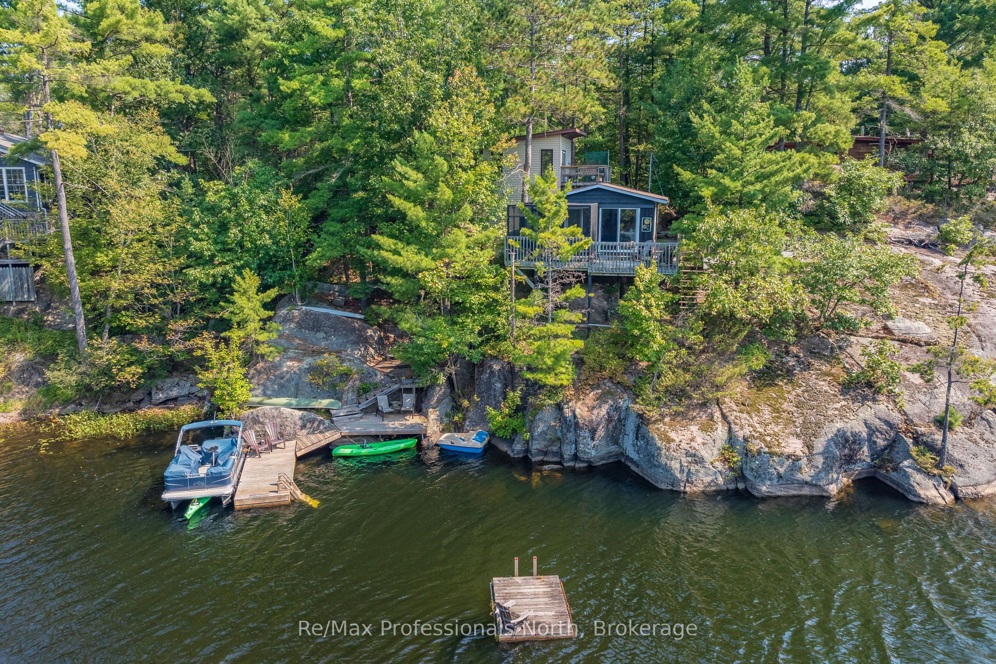 1118 Tomingas Road, Gravenhurst, ON P1P 0G3 photo 2