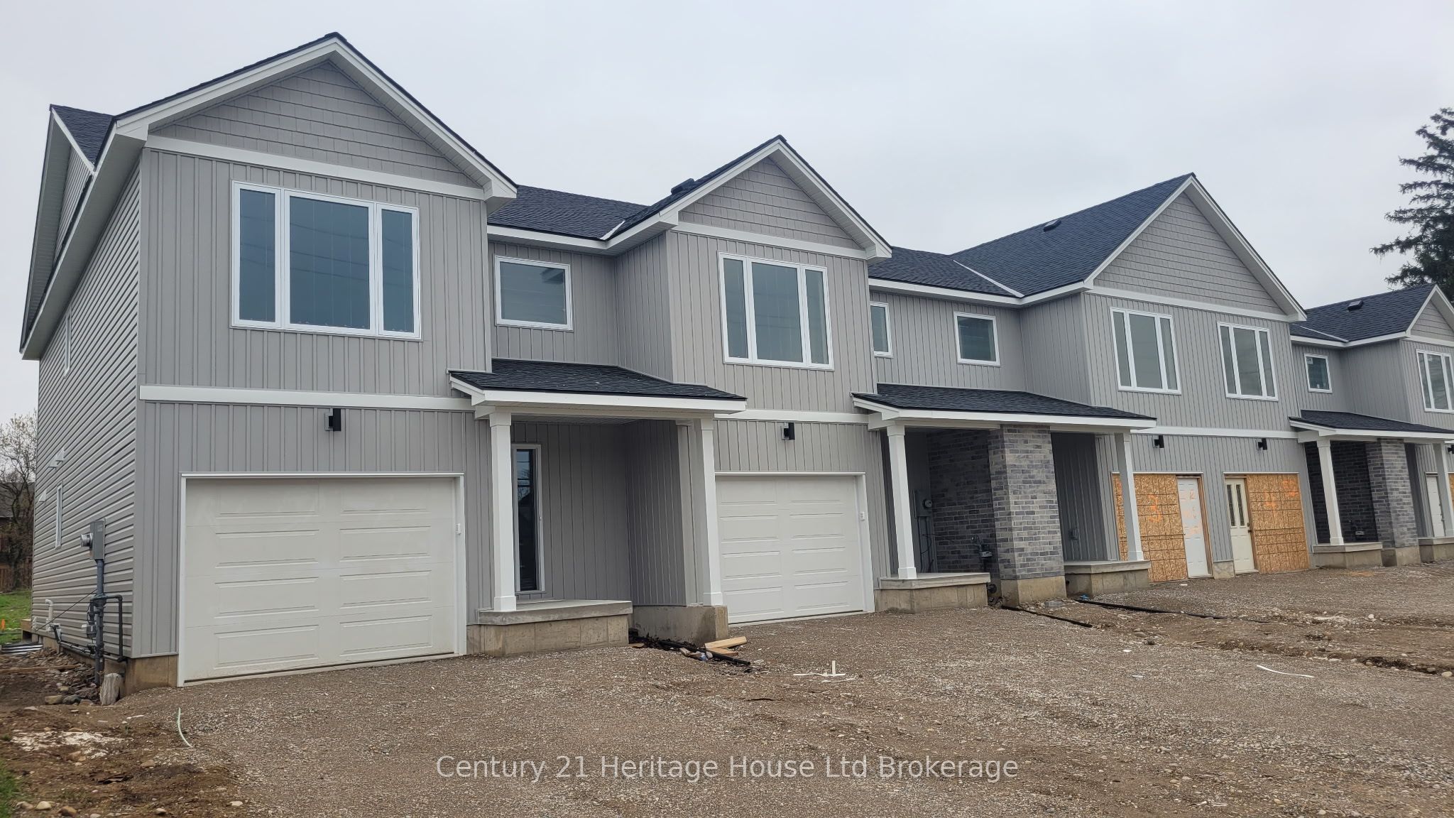 52 Park Row N/A, Woodstock, ON N4S 1V8 photo 2