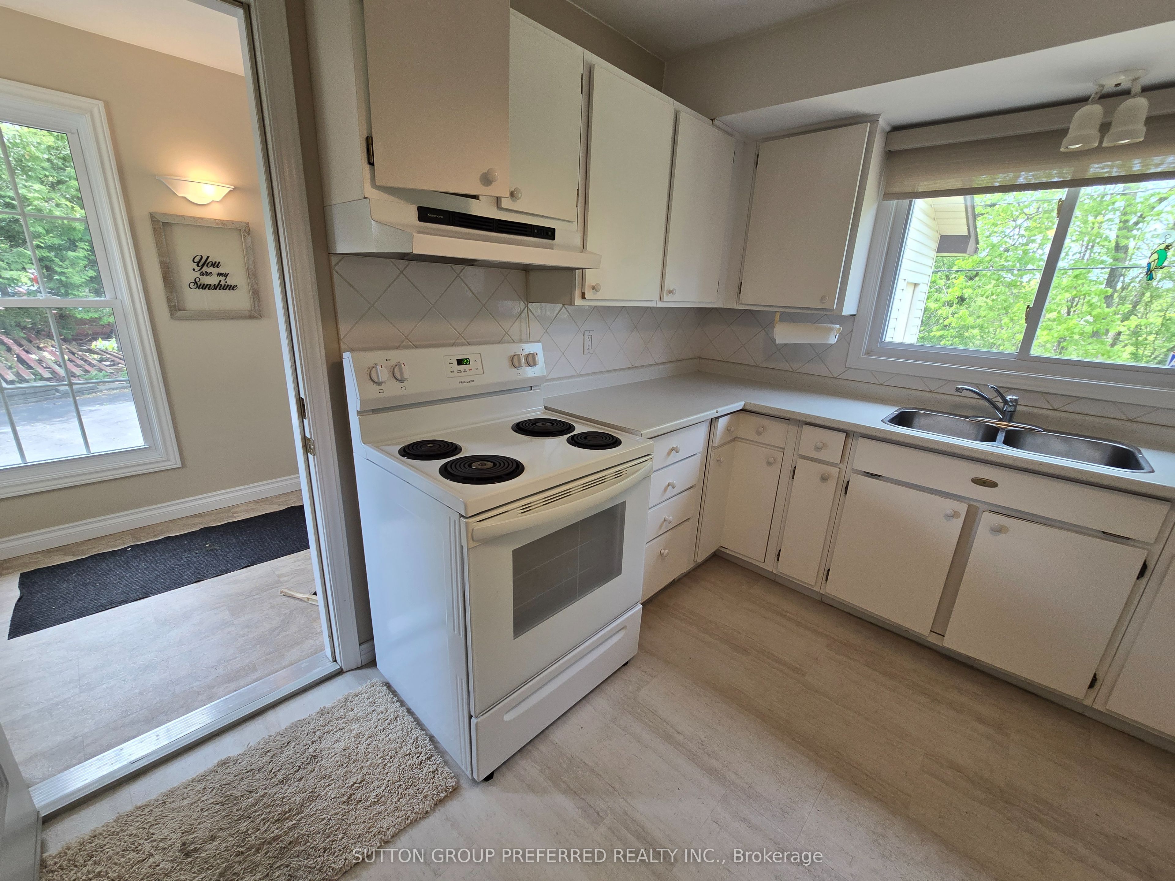 17 Agincourt Place, London South, ON N5Z 4E8 photo 4