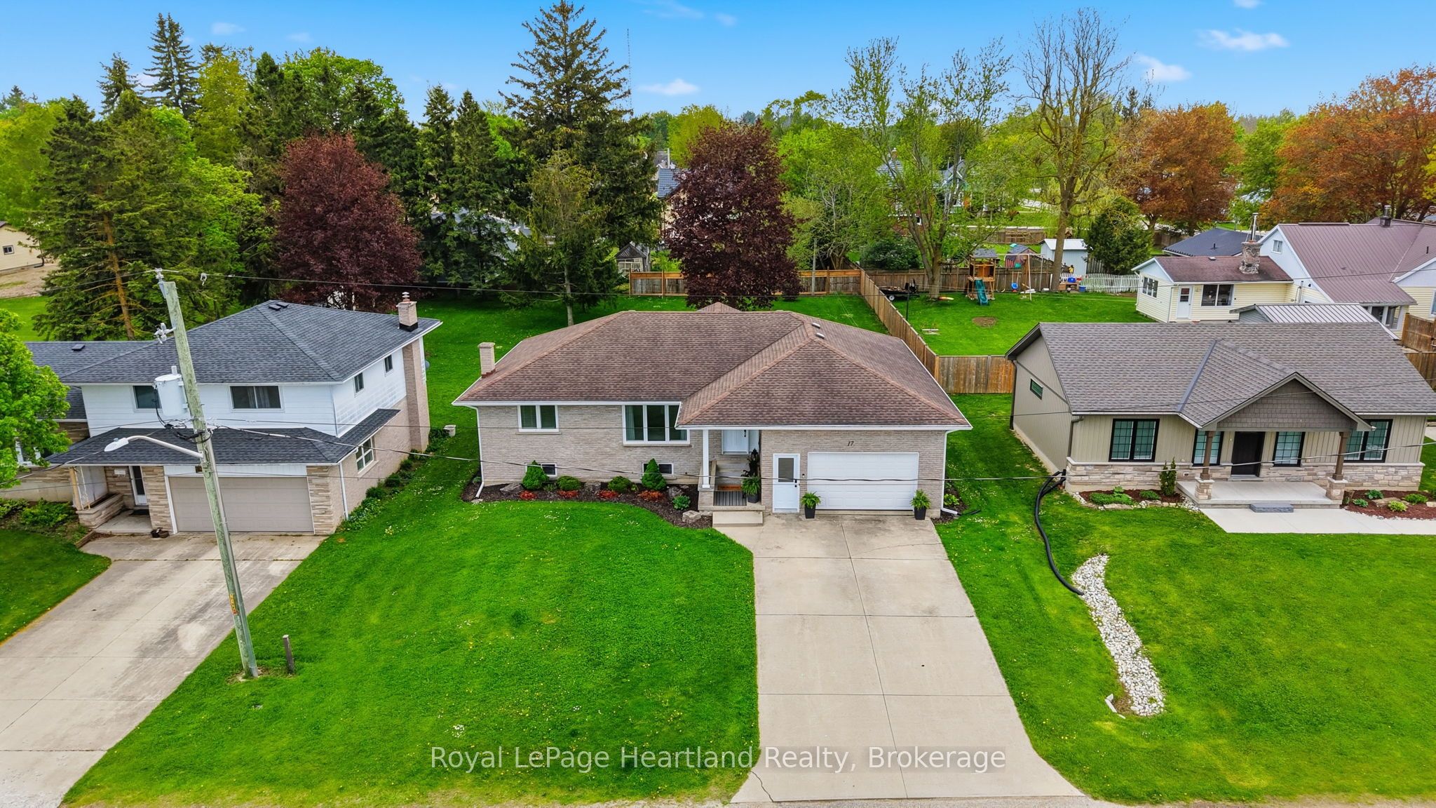 3008 Brookhaven Drive, Howick, ON N0G 1V0 photo 3