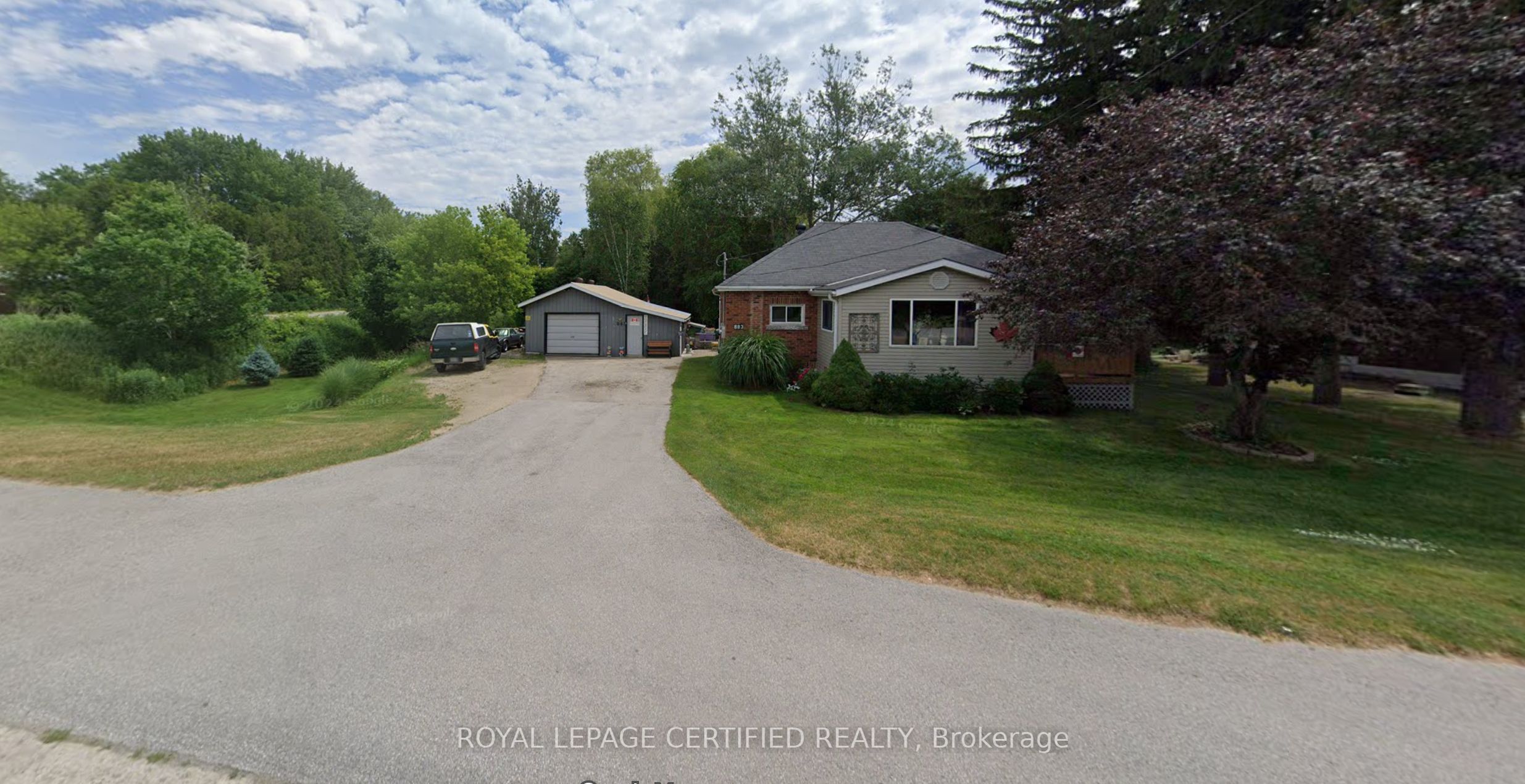883 7th Avenue, Hanover, ON N4N 2K3 photo 2