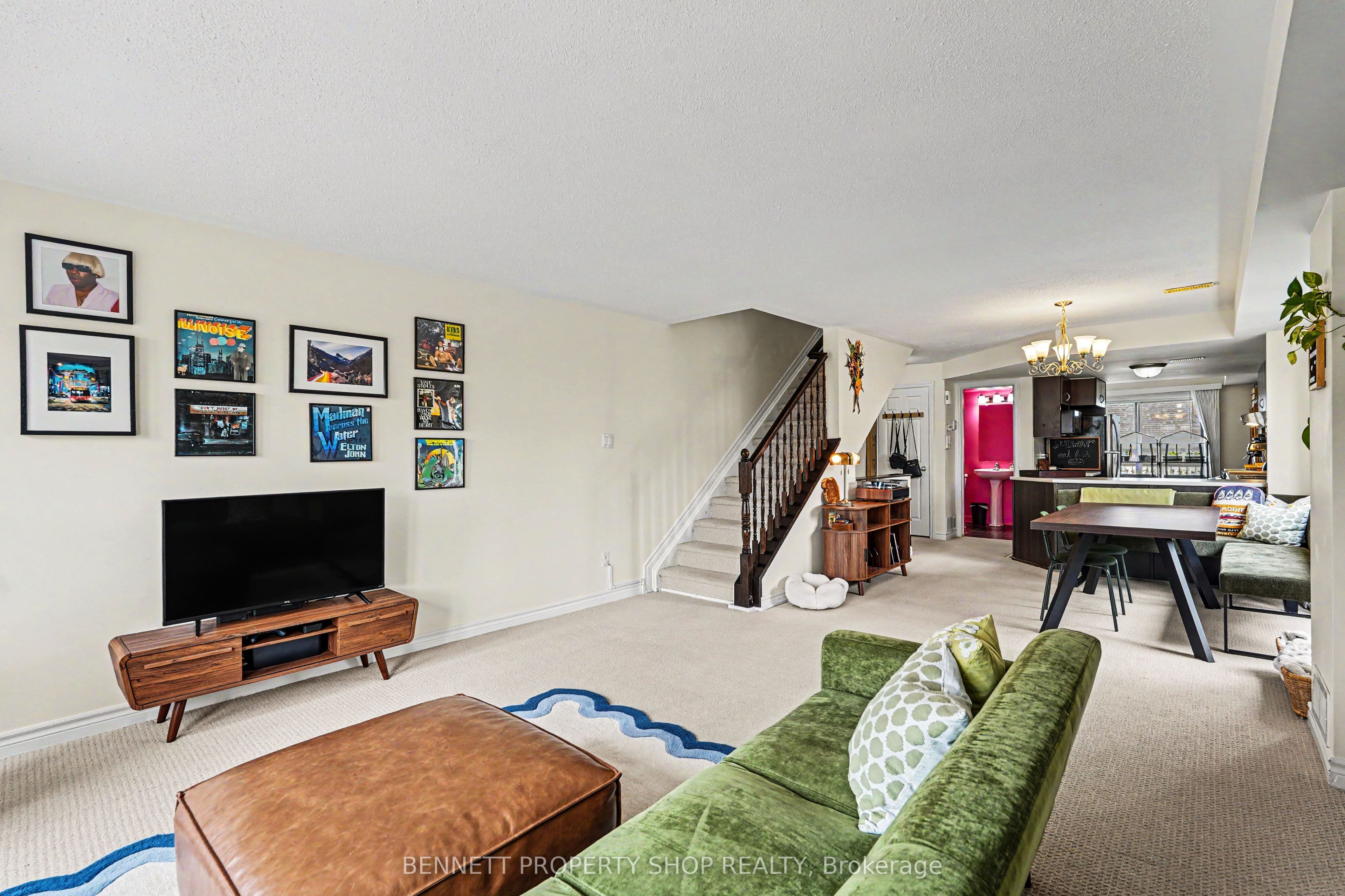 599 Chapman Mills Drive D, Barrhaven, ON K2J 5T1 photo 3