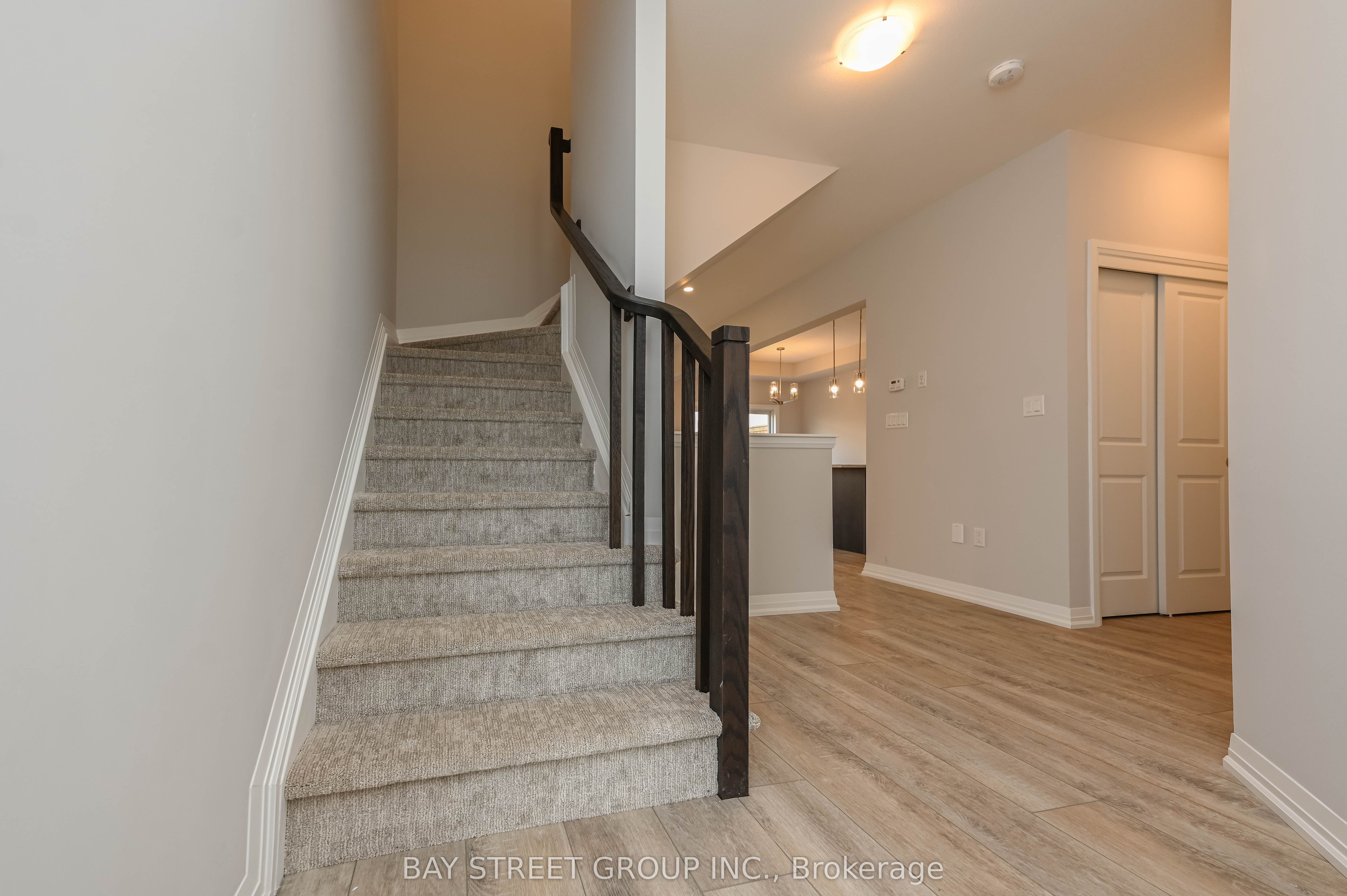 4552 Portage Road 61, Niagara Falls, ON L2E 6A8 photo 5