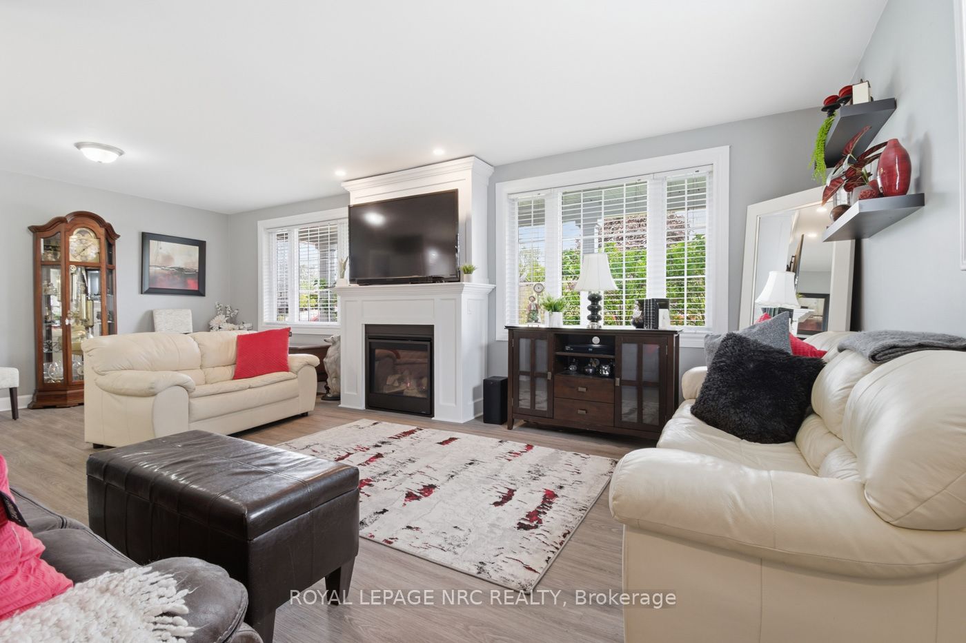 81 Ferguson Avenue, Fort Erie, ON L2A 5J4 photo 5