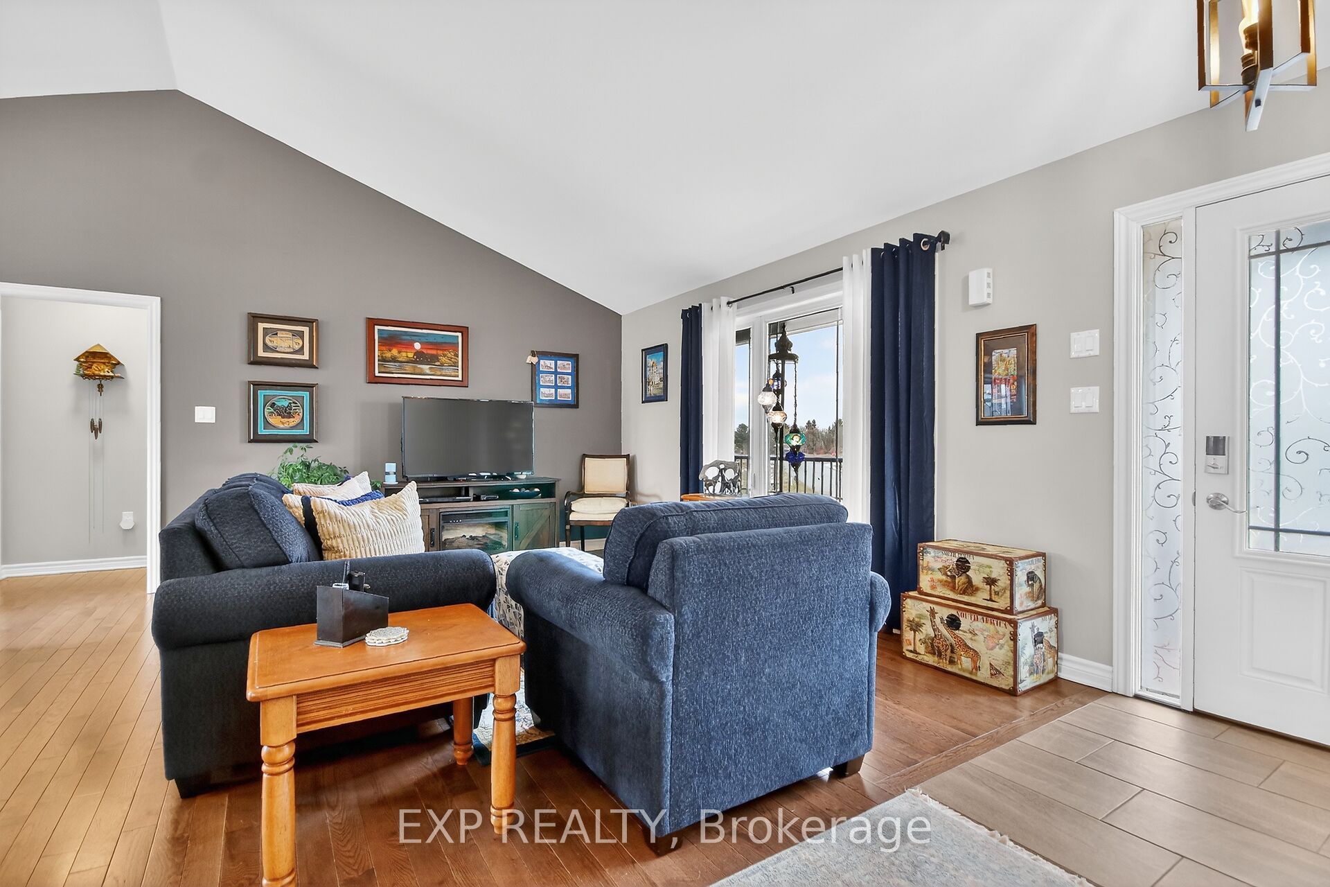 305 Moore Crescent, North Grenville, ON K0G 1J0 photo 5