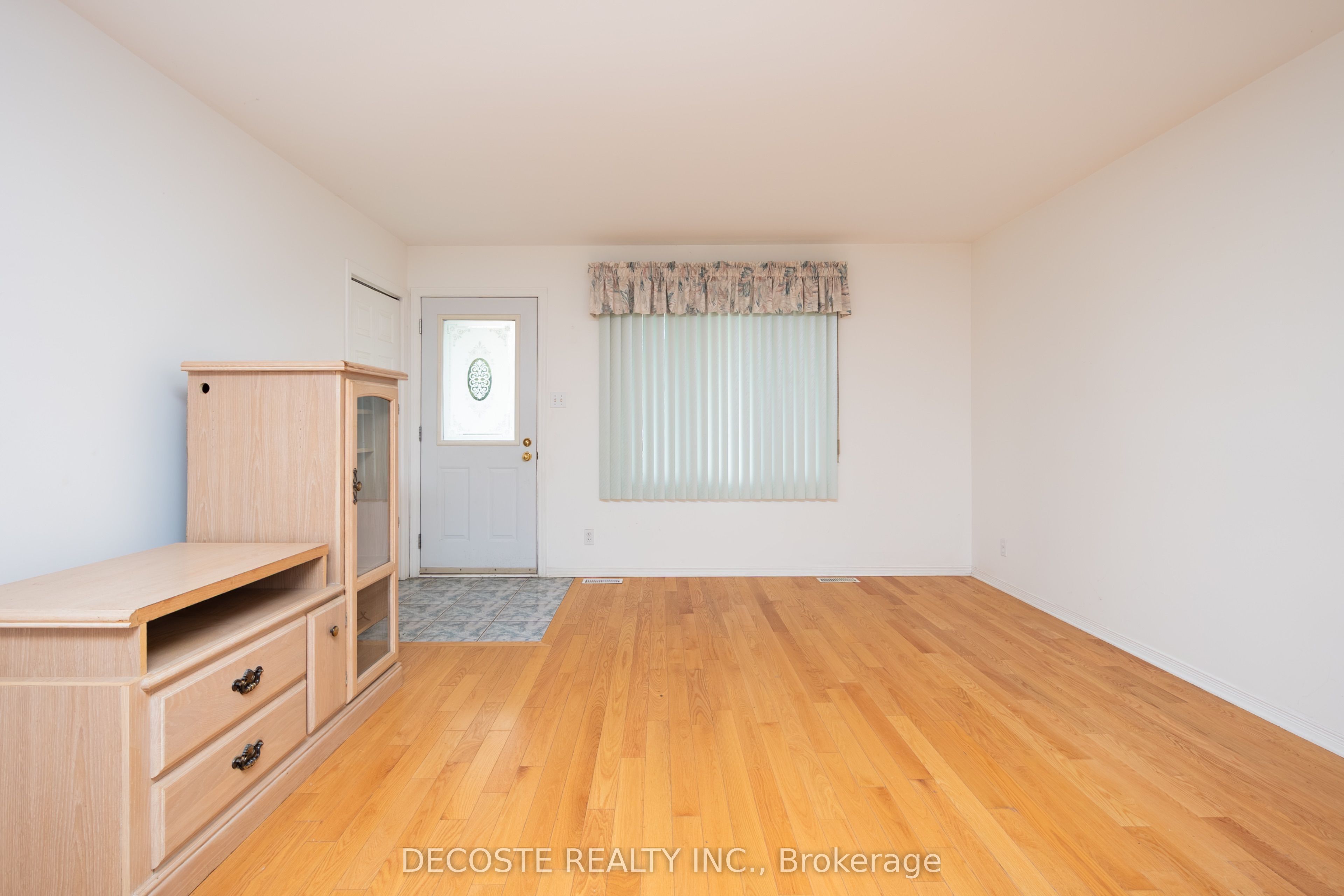 51 Sandfield Avenue N, North Glengarry, ON K0C 1A0 photo 5