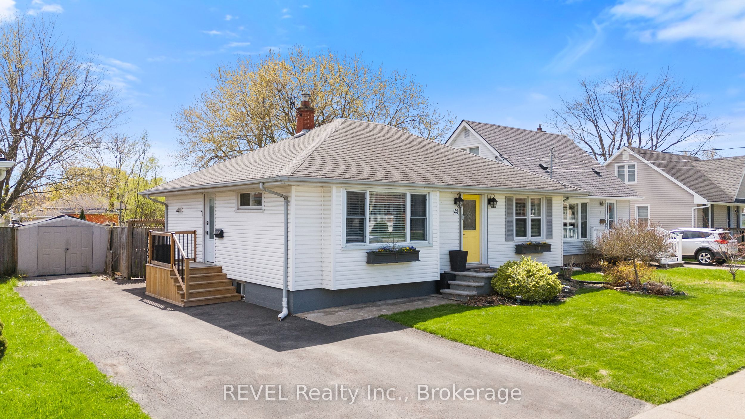 41 Rose Avenue, Thorold, ON L2V 3C7 photo 3