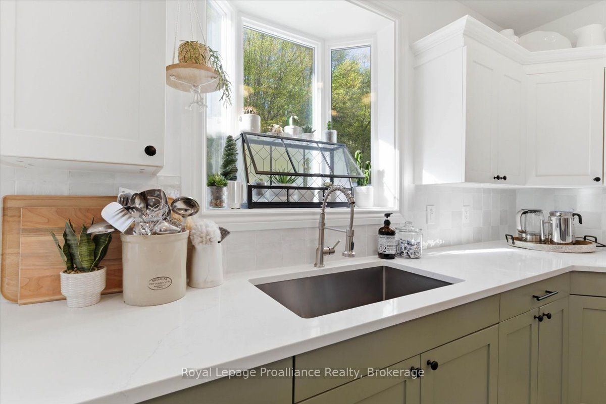 1365 Frankford Road, Quinte West, ON K0K 2C0 photo 5