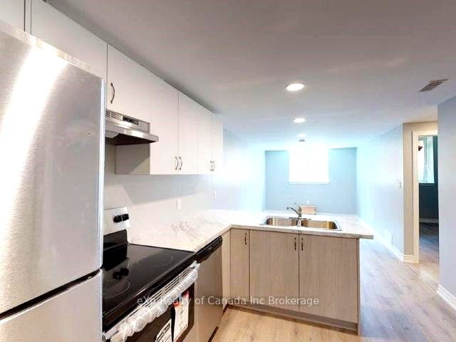 18 C Merigold Street Lower, St. Catharines, ON L2S 2N3 photo 3