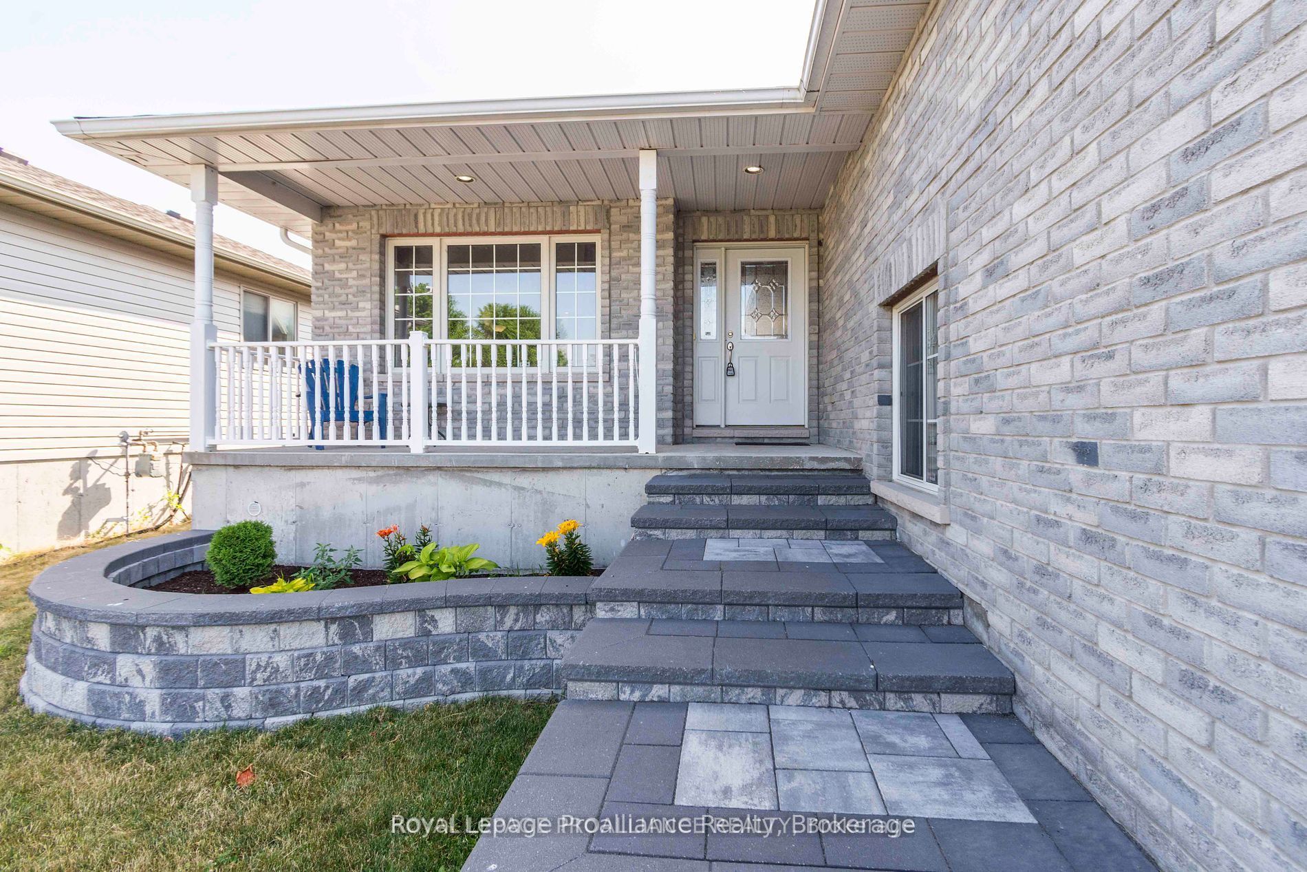 35 Forest Valley Drive, Quinte West, ON K0K 2C0 photo 2