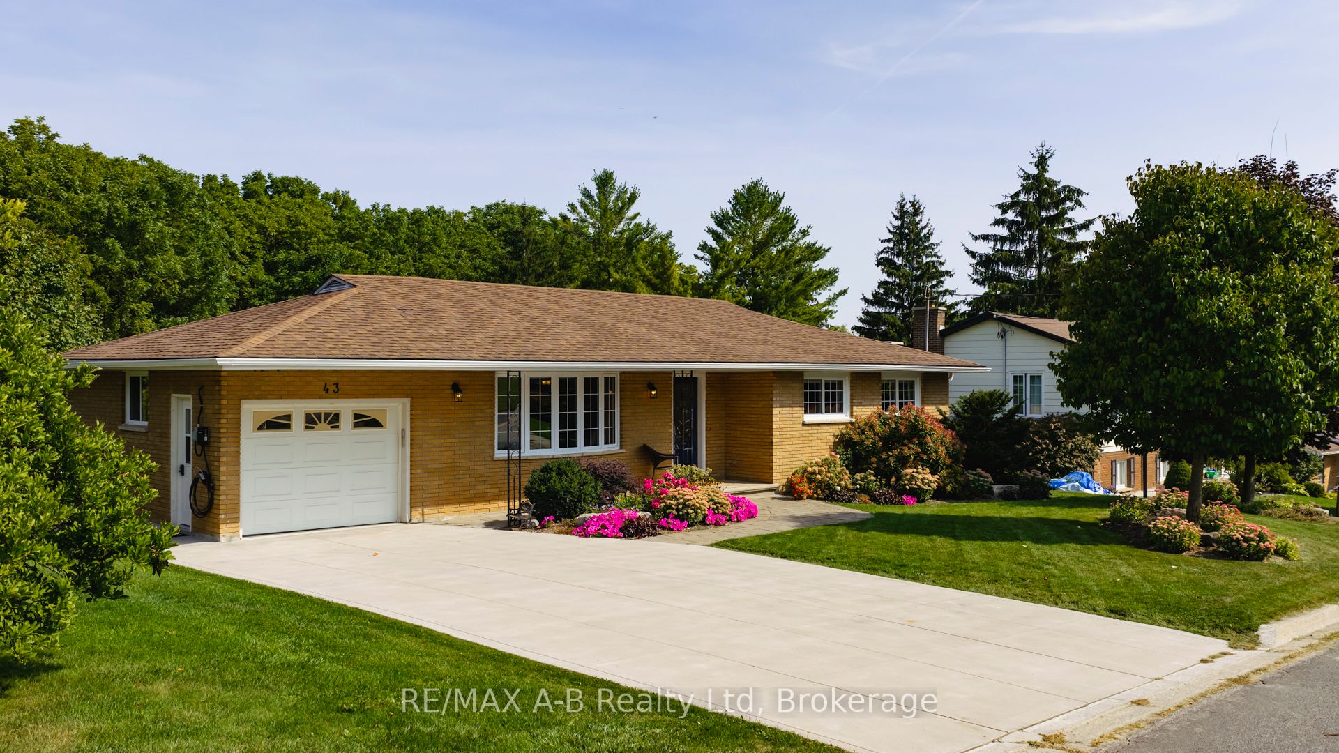 43 Widder Street W, St. Marys, ON N4X 1A5 photo 2