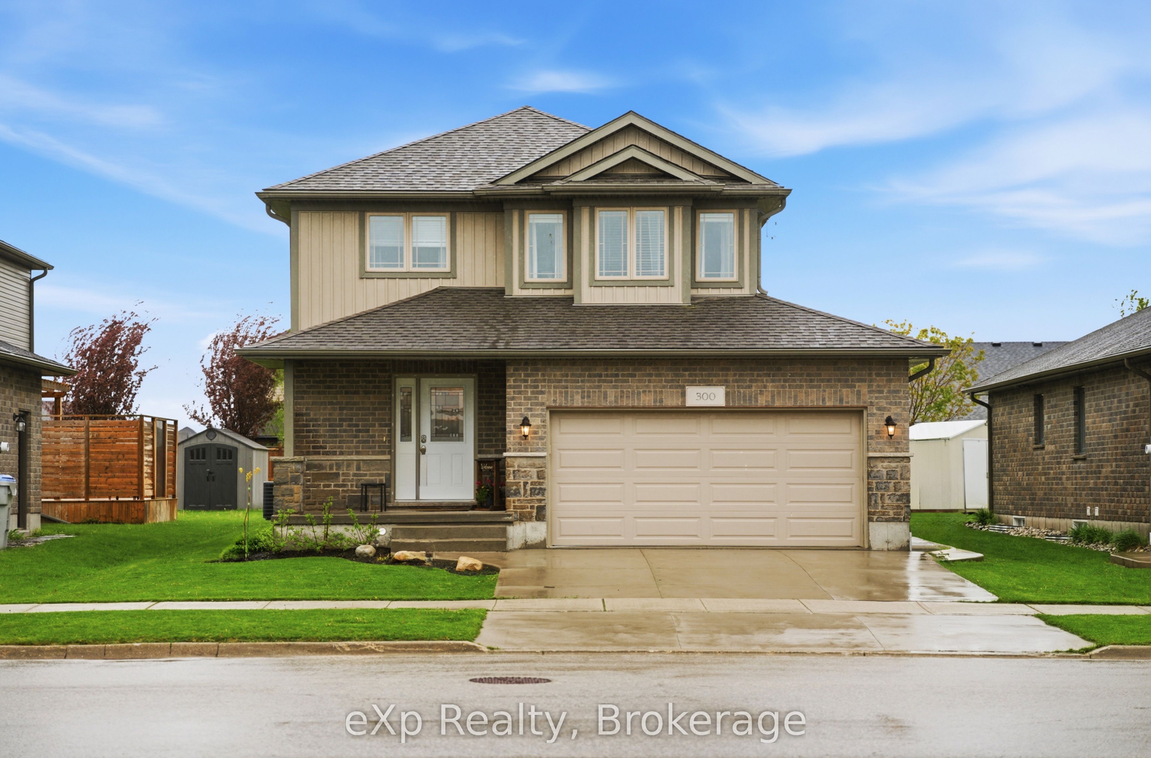 300 Hutton Street E, North Perth, ON N4W 0C1 photo 2