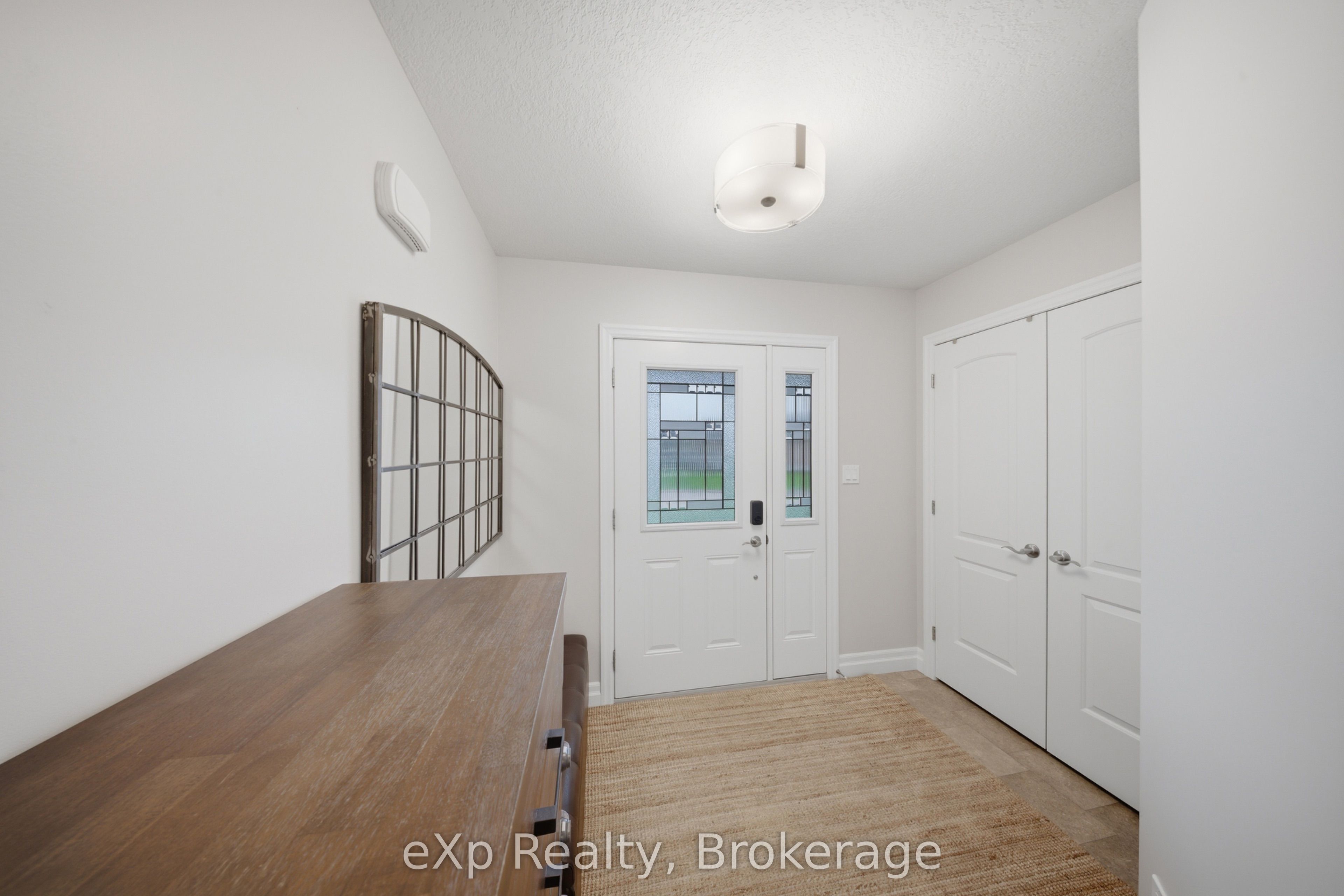 300 Hutton Street E, North Perth, ON N4W 0C1 photo 4