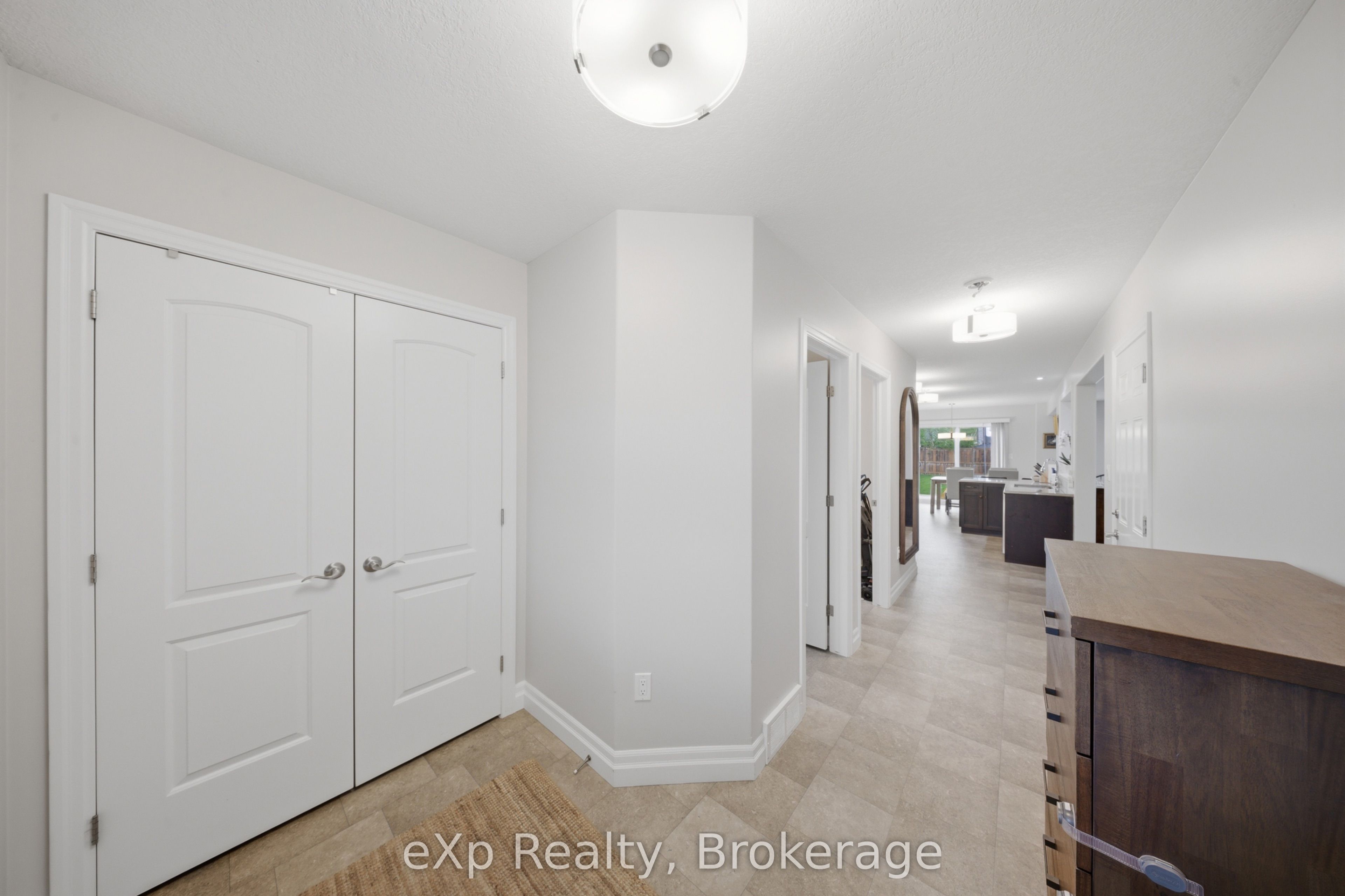 300 Hutton Street E, North Perth, ON N4W 0C1 photo 5