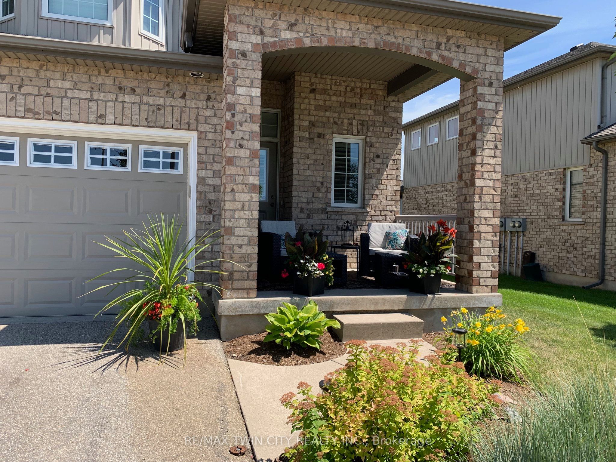 31 Townsend Drive 64, Woolwich, ON N0B 1M0