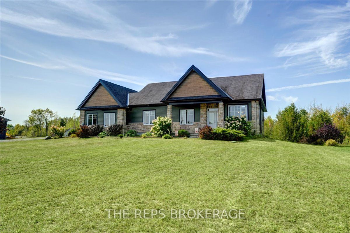 206 Country Lane Drive S, Beckwith, ON K7C 3P2