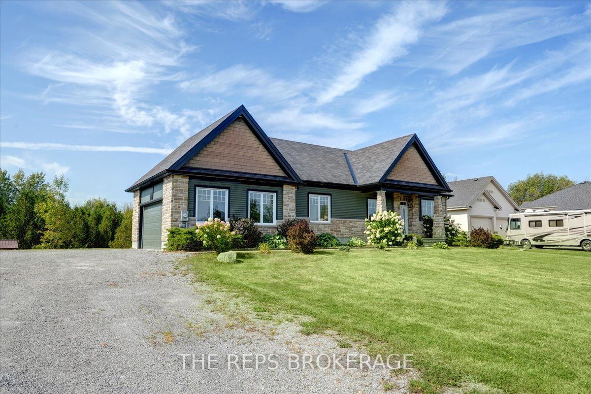 206 Country Lane Drive S, Beckwith, ON K7C 3P2 photo 3
