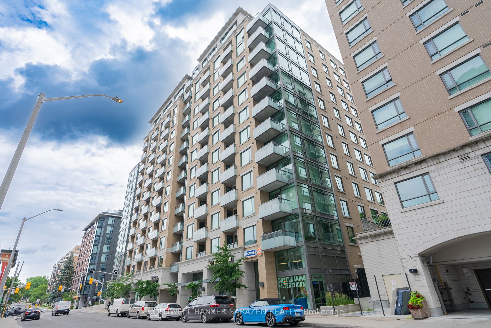 238 BESSERER Street 1001, Lower Town - Sandy Hill, ON K1N 6B1 photo 3