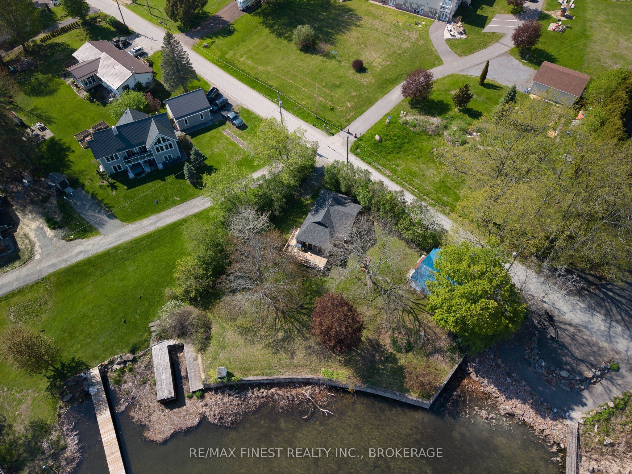141 River Road, Front of Leeds & Seeleys Bay, ON K0E 1L0 photo 4