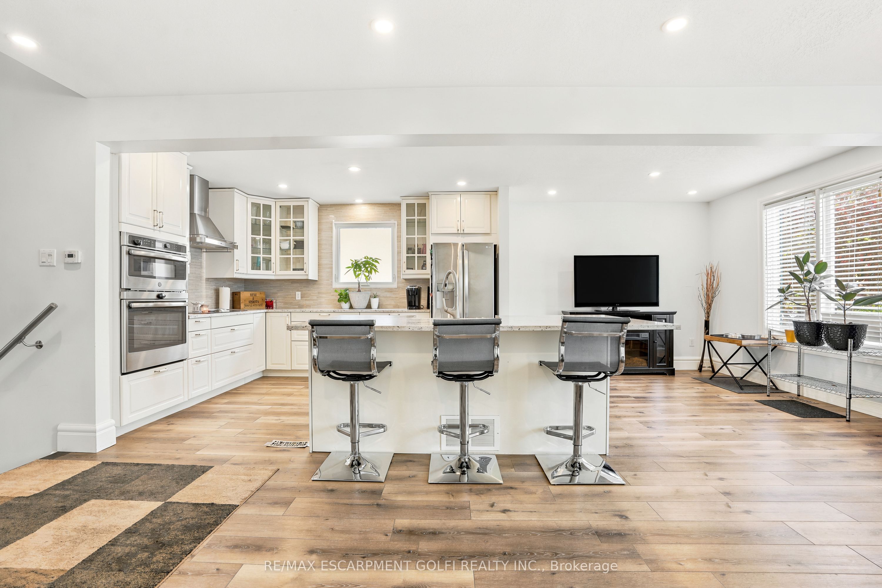 5062 FRIESEN Boulevard, Lincoln, ON L3J 0A6 photo 5