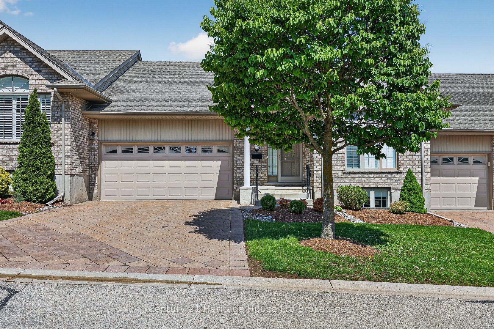 450 Lakeview Drive 13, Woodstock, ON N4T 1V6 photo 3