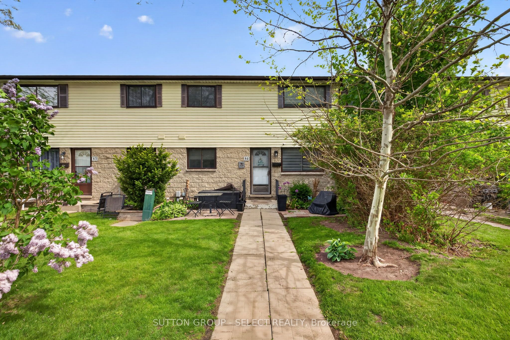 825 Dundalk Drive 84, London South, ON N6C 3V6 photo 2