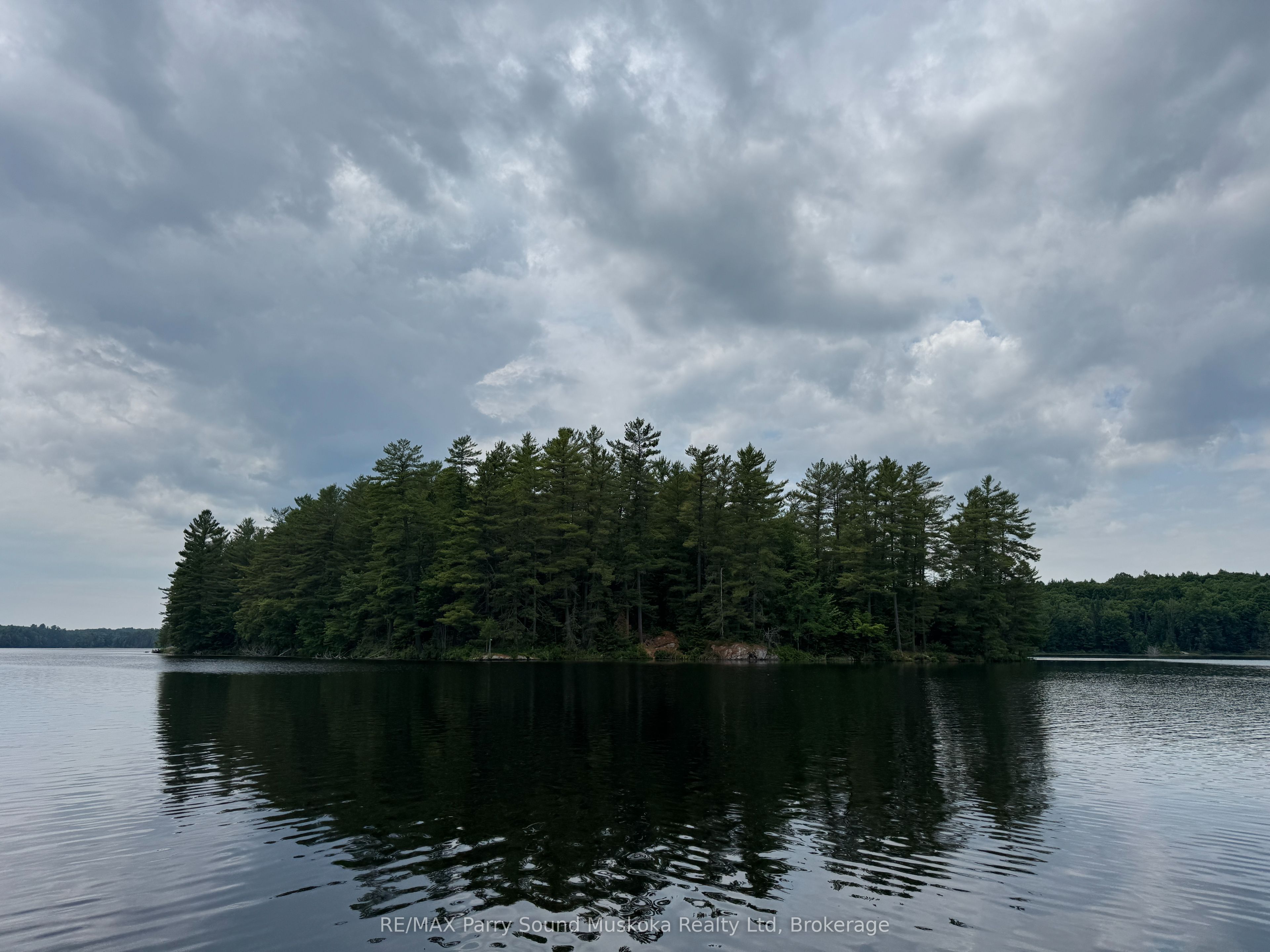 2 Wolf River, Parry Sound Remote Area, ON P0H 1S0 photo 3