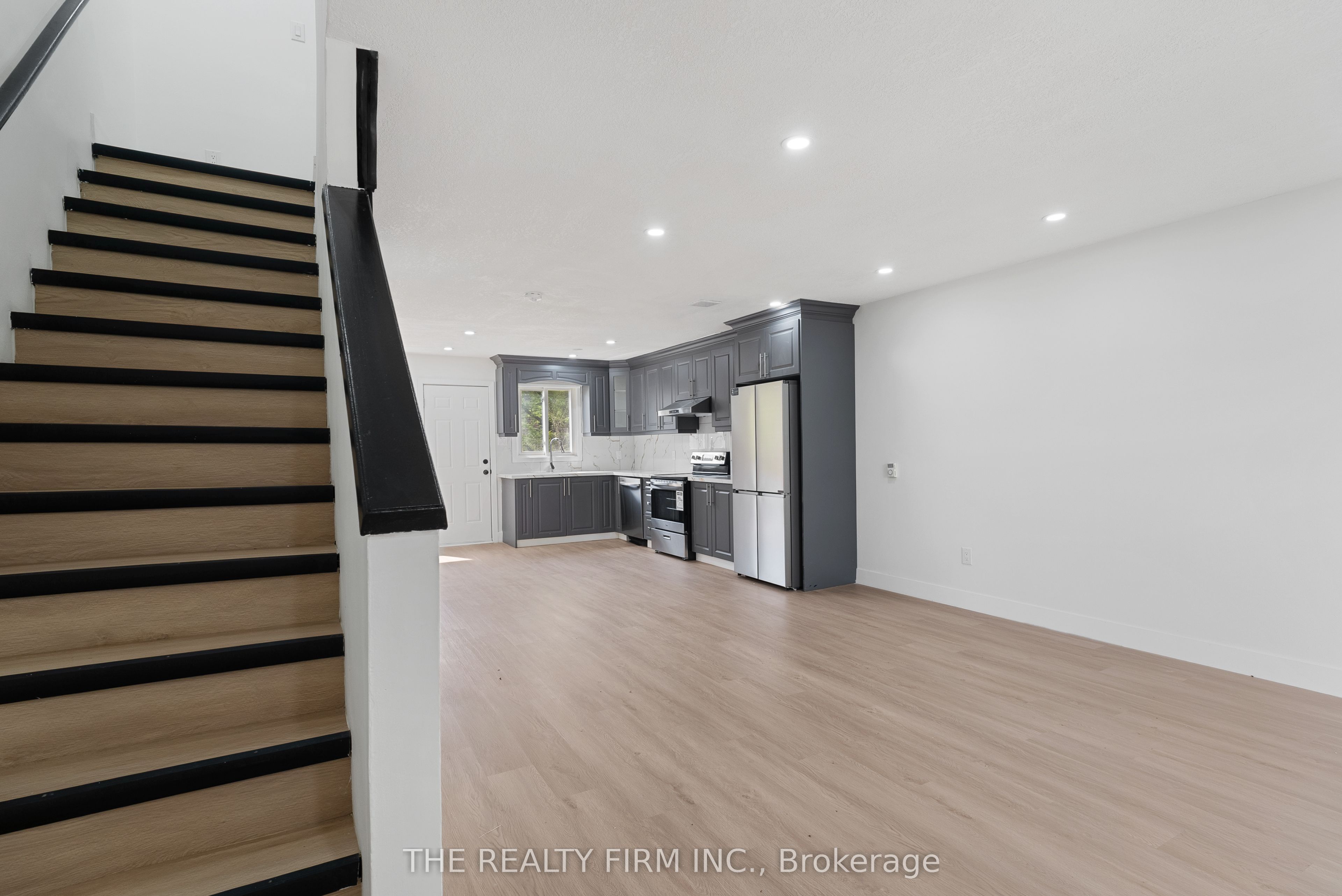 1443 Huron Street 26, London East, ON N5V 2E6 photo 4