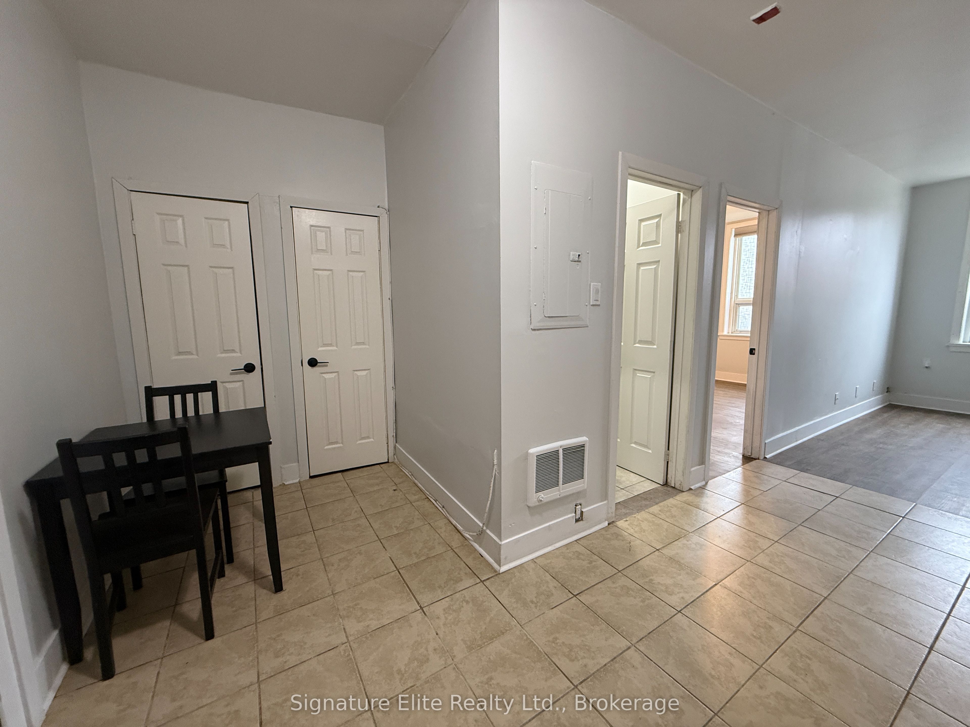 372 Darling Street 2, Brantford, ON N3S 3Y5 photo 5