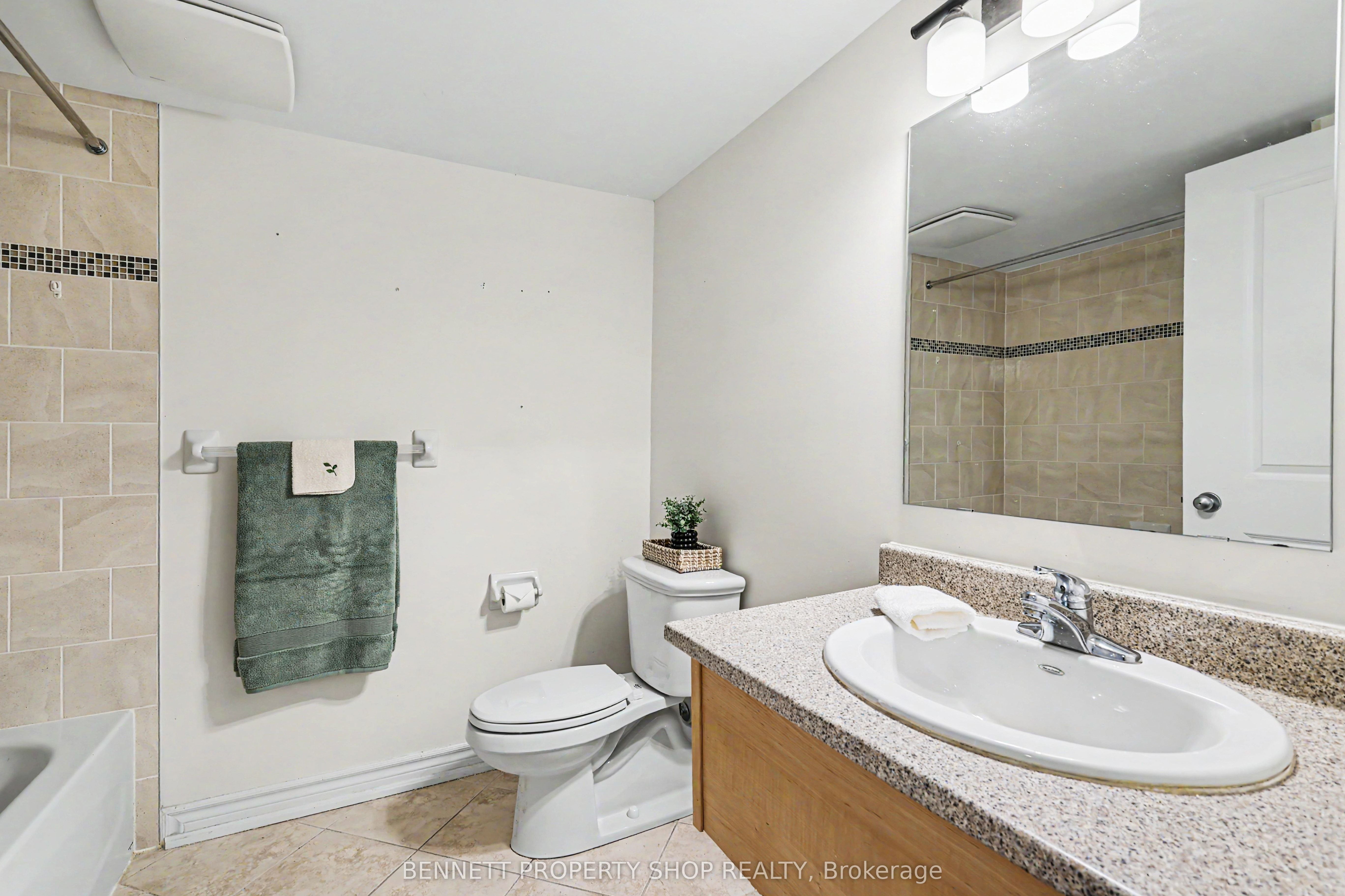 14 Norice Street 106, Meadowlands - Crestview and Area, ON K2G 2X4 photo 5