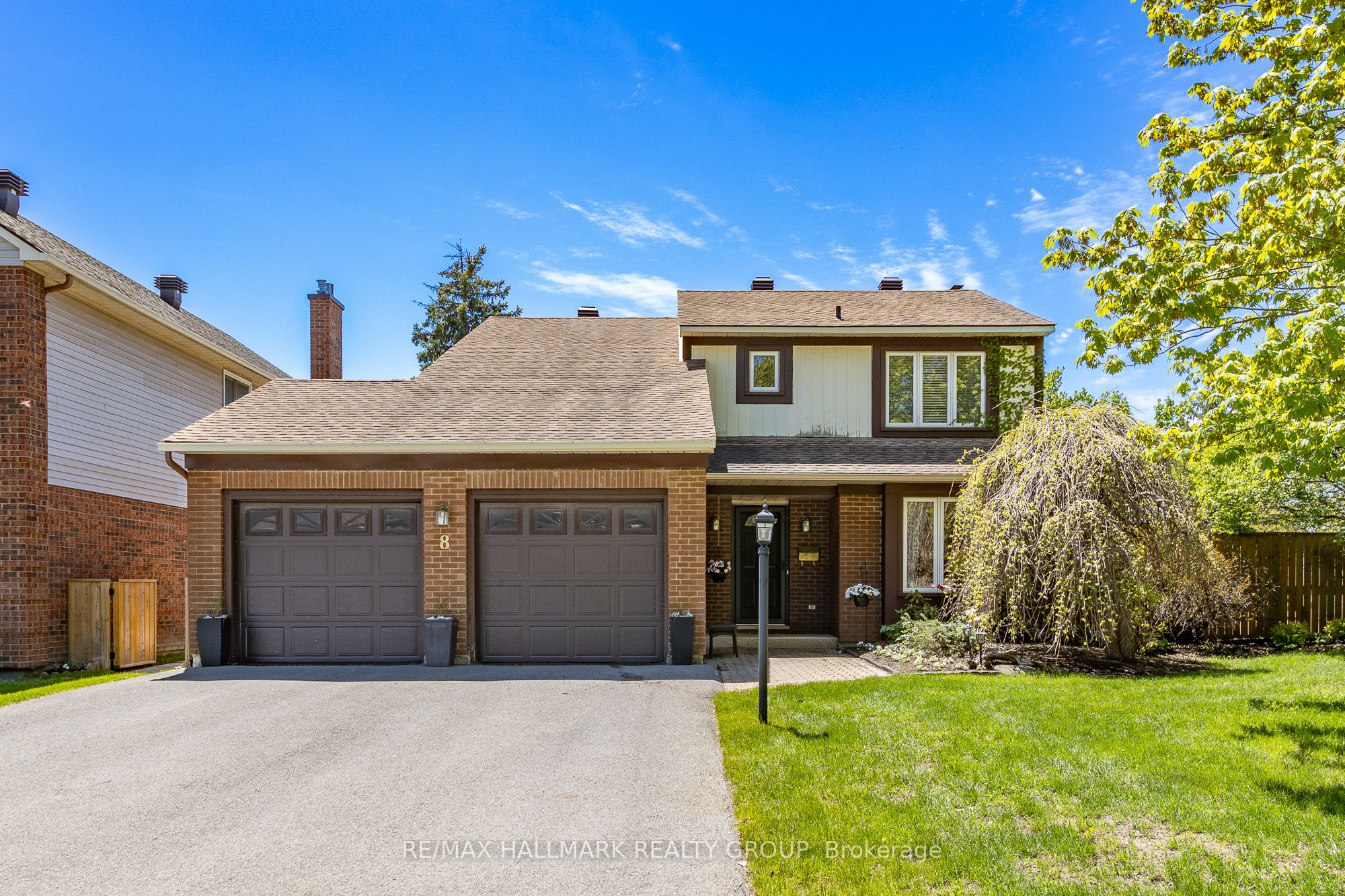 8 Trotting Way, Kanata, ON K2M 1B2 photo 2