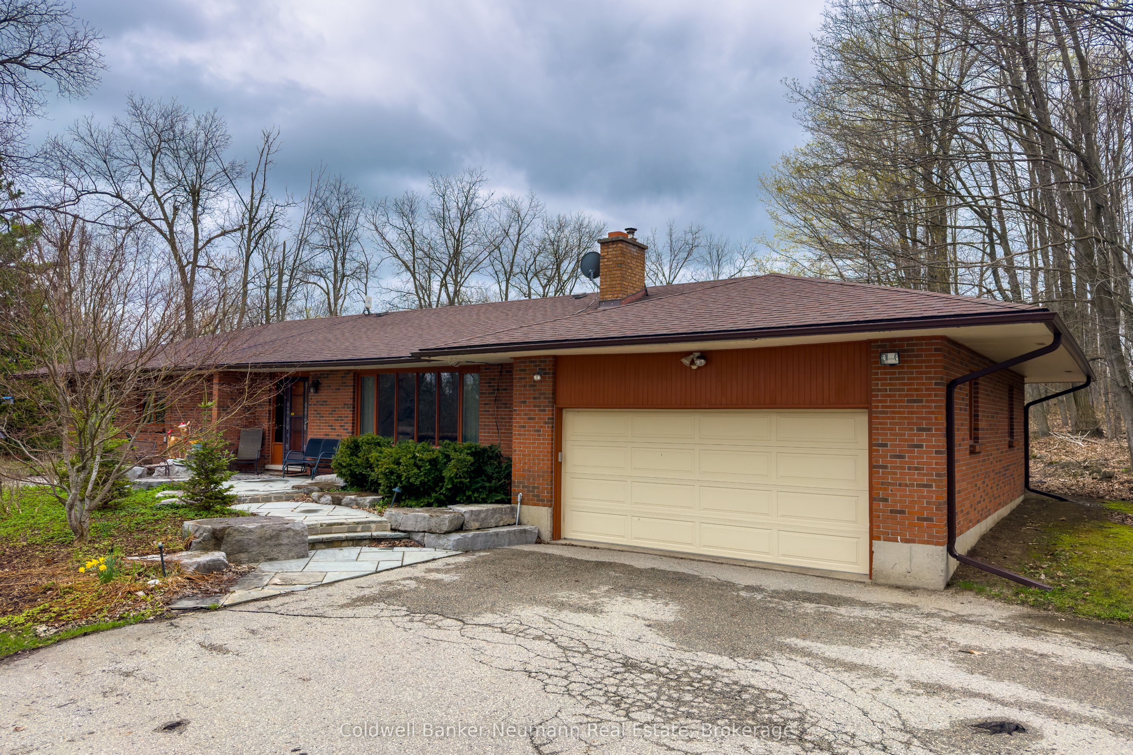 4711 Watson Road S, Puslinch, ON N0B 2J0