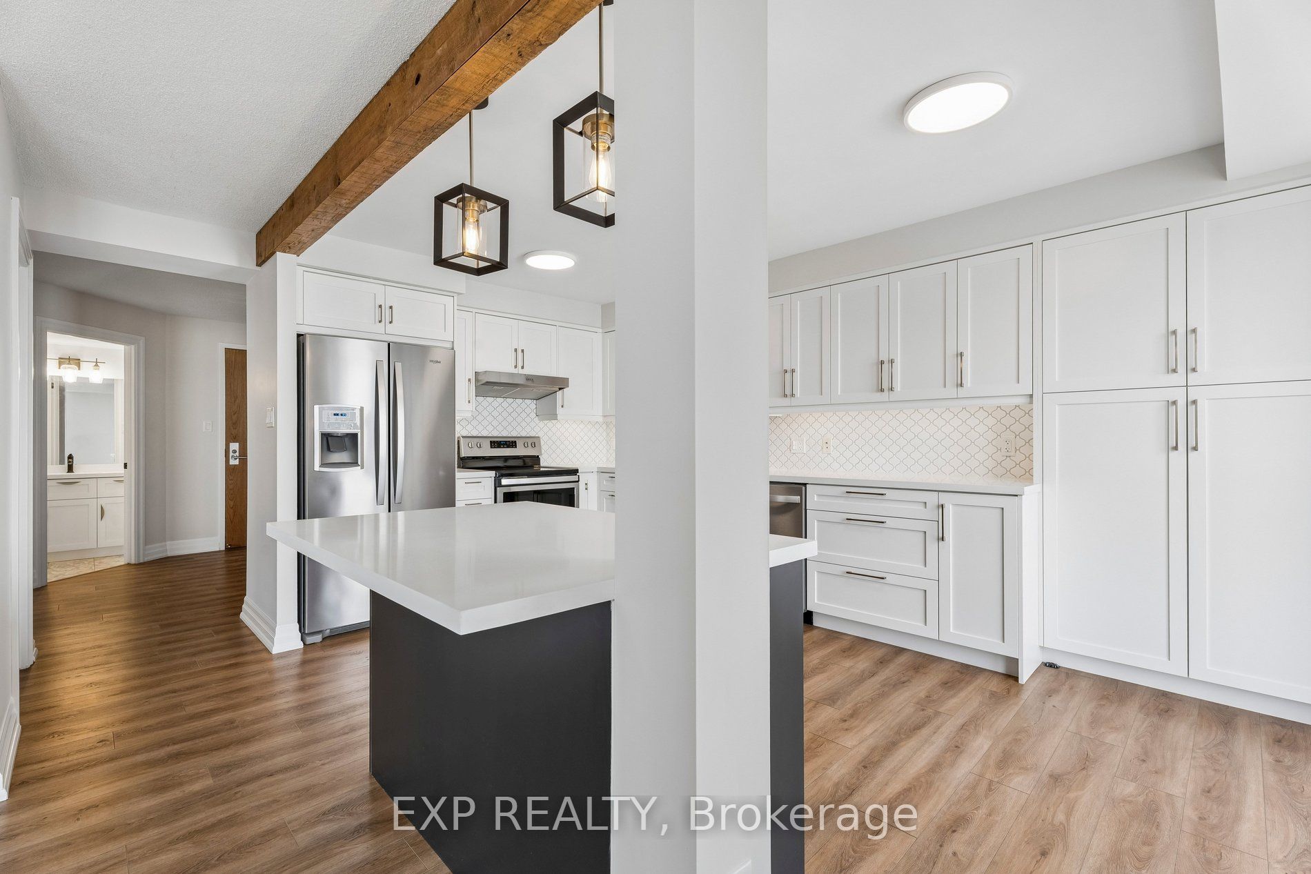 67 Caroline Street S 1304, Hamilton, ON L8P 3K6 photo 4