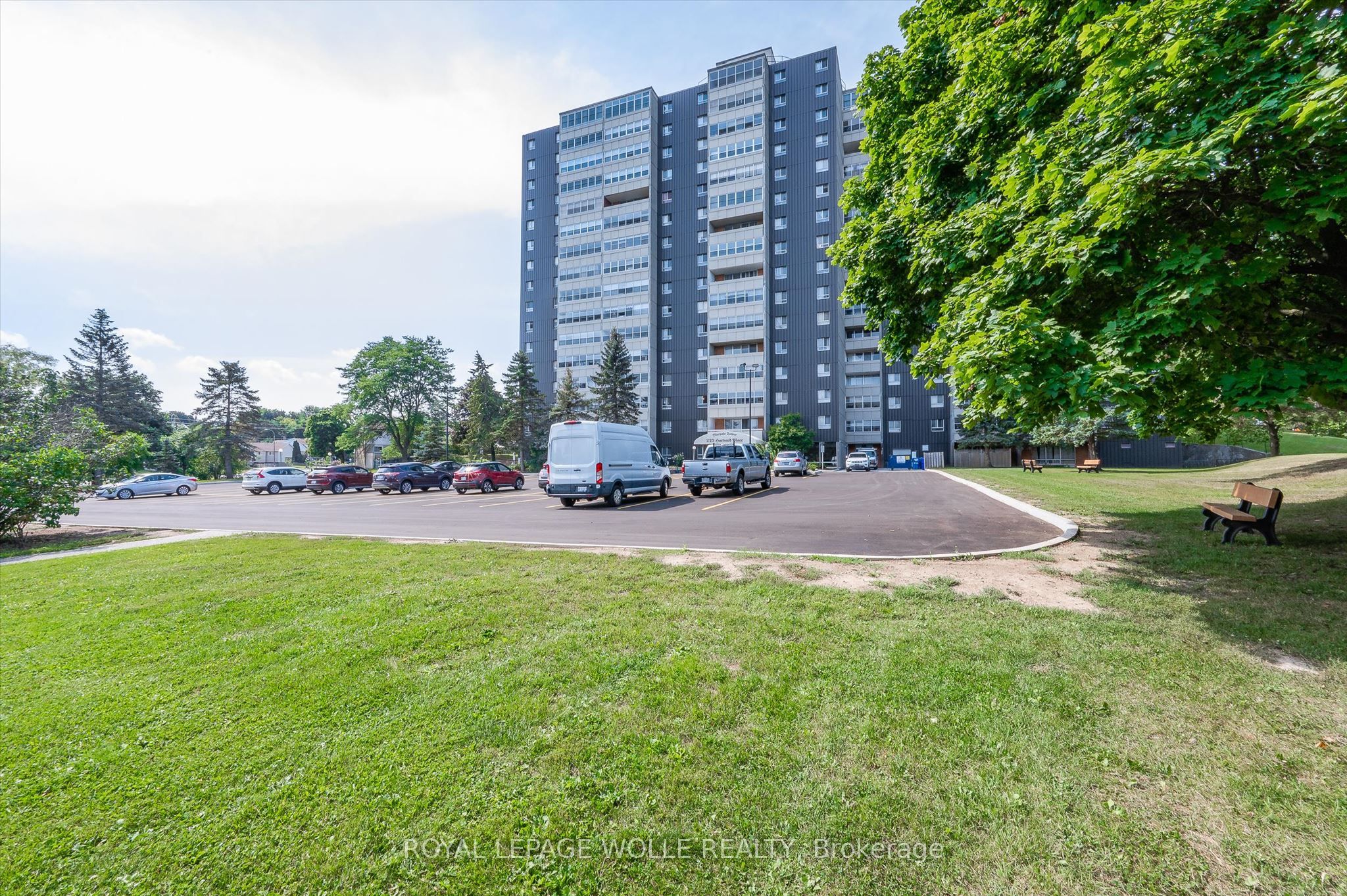 225 Harvard Place 1510, Waterloo, ON N2J 4H4 photo 4