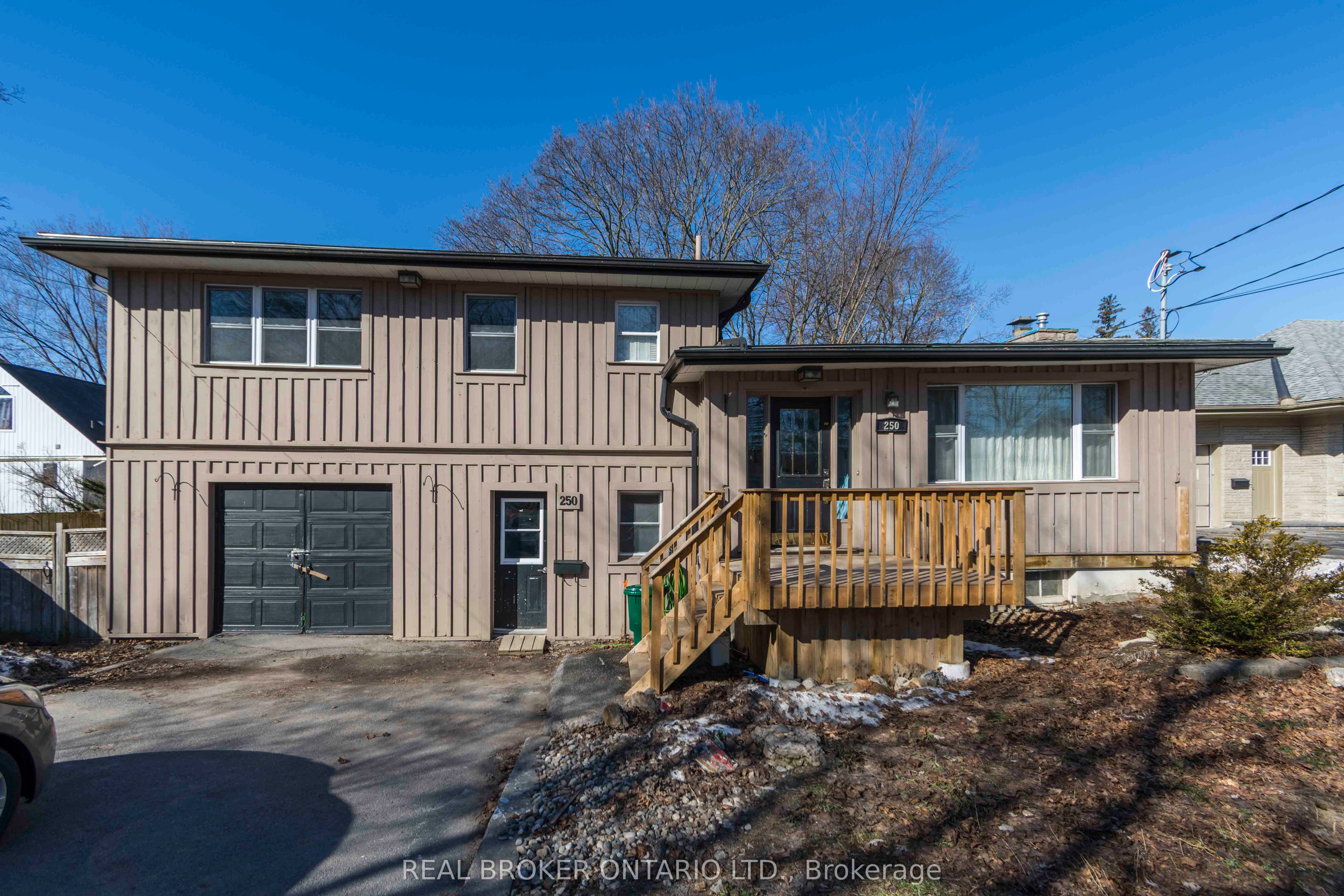 250 Macdonald Avenue, Belleville, ON K8N 3Y9