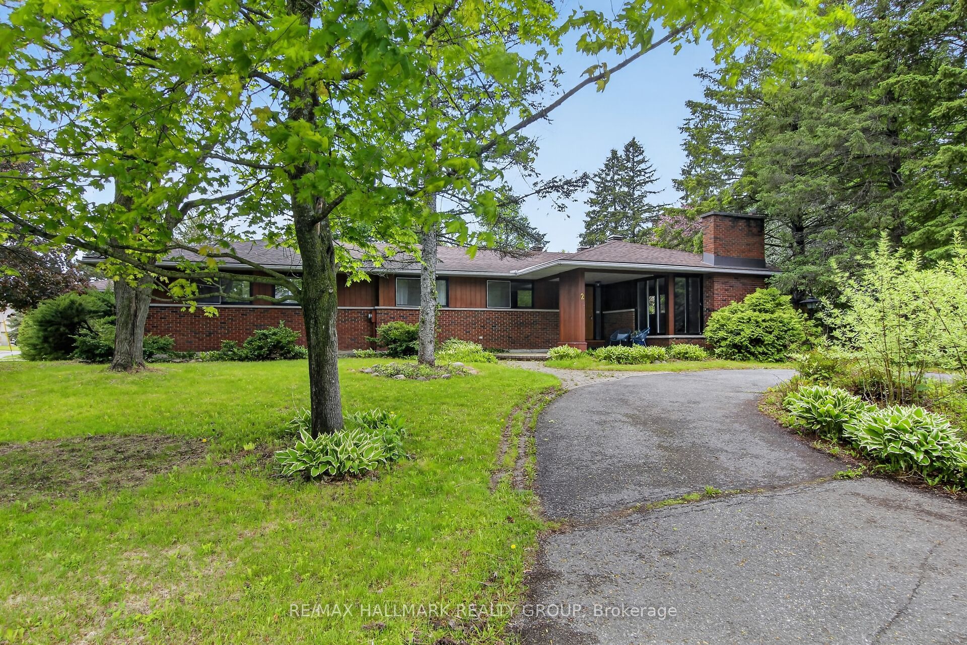 2 Birdstone Avenue, Stittsville - Munster - Richmond, ON K2S 0S2