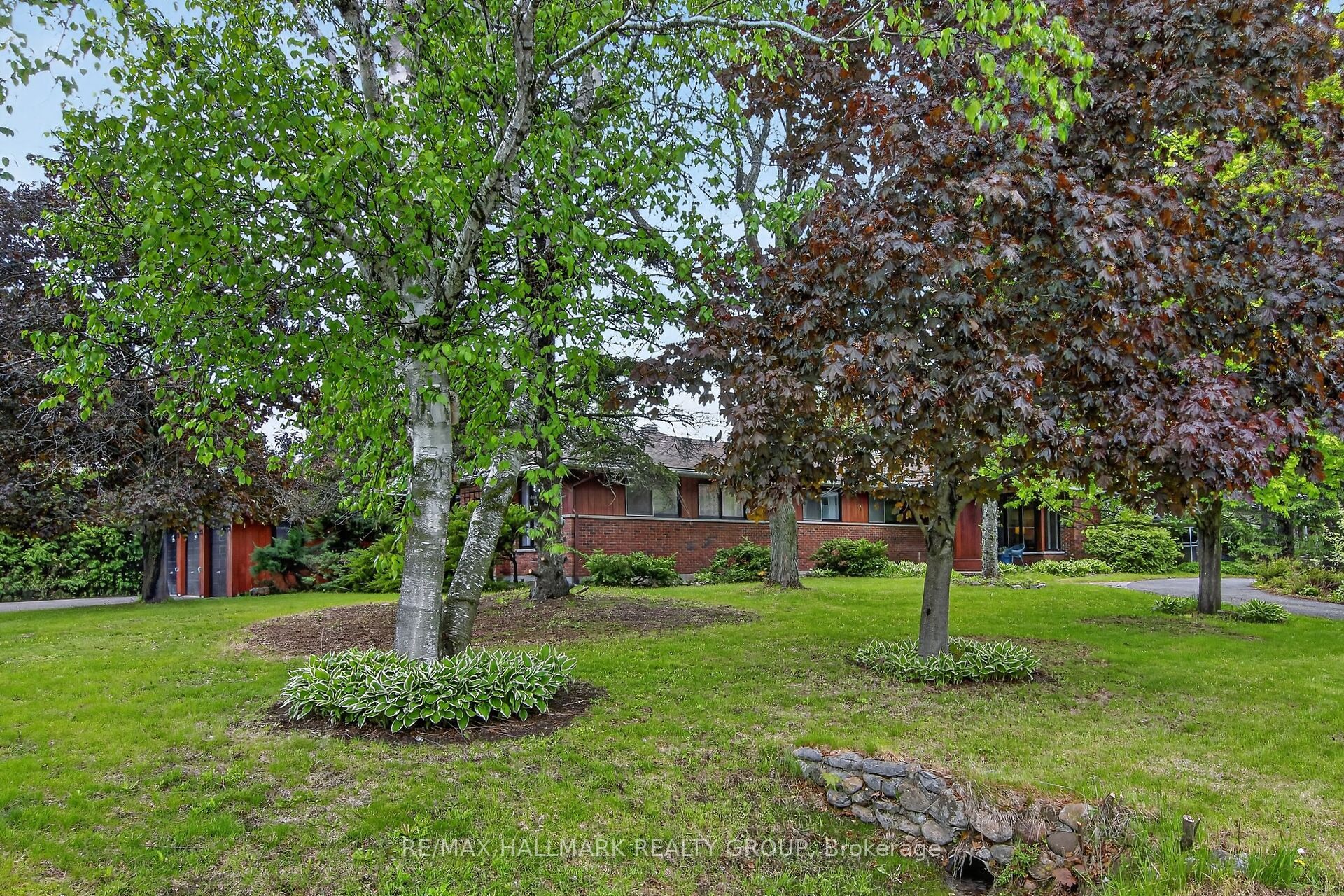 2 Birdstone Avenue, Stittsville - Munster - Richmond, ON K2S 0S2 photo 2