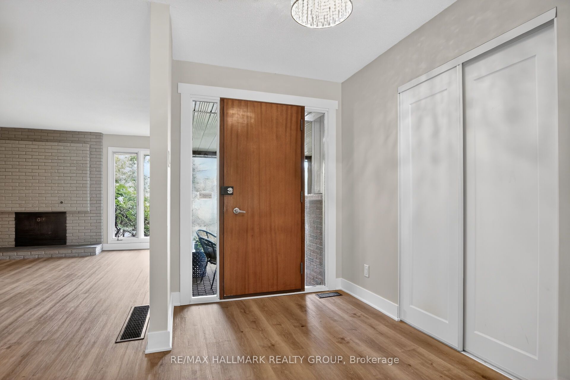 2 Birdstone Avenue, Stittsville - Munster - Richmond, ON K2S 0S2 photo 5