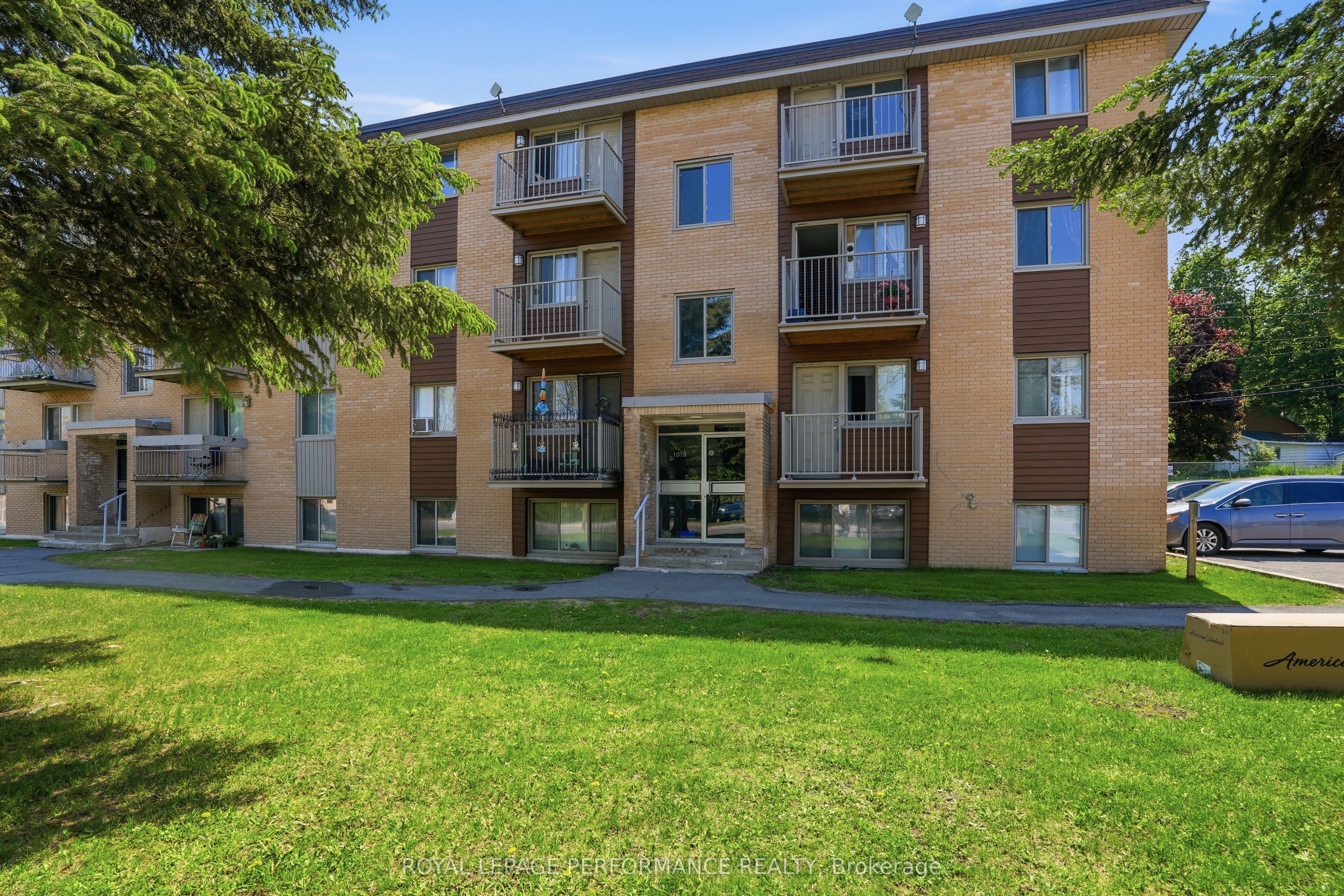 1015 Cartier Boulevard 3, Hawkesbury, ON K6A 2Y4