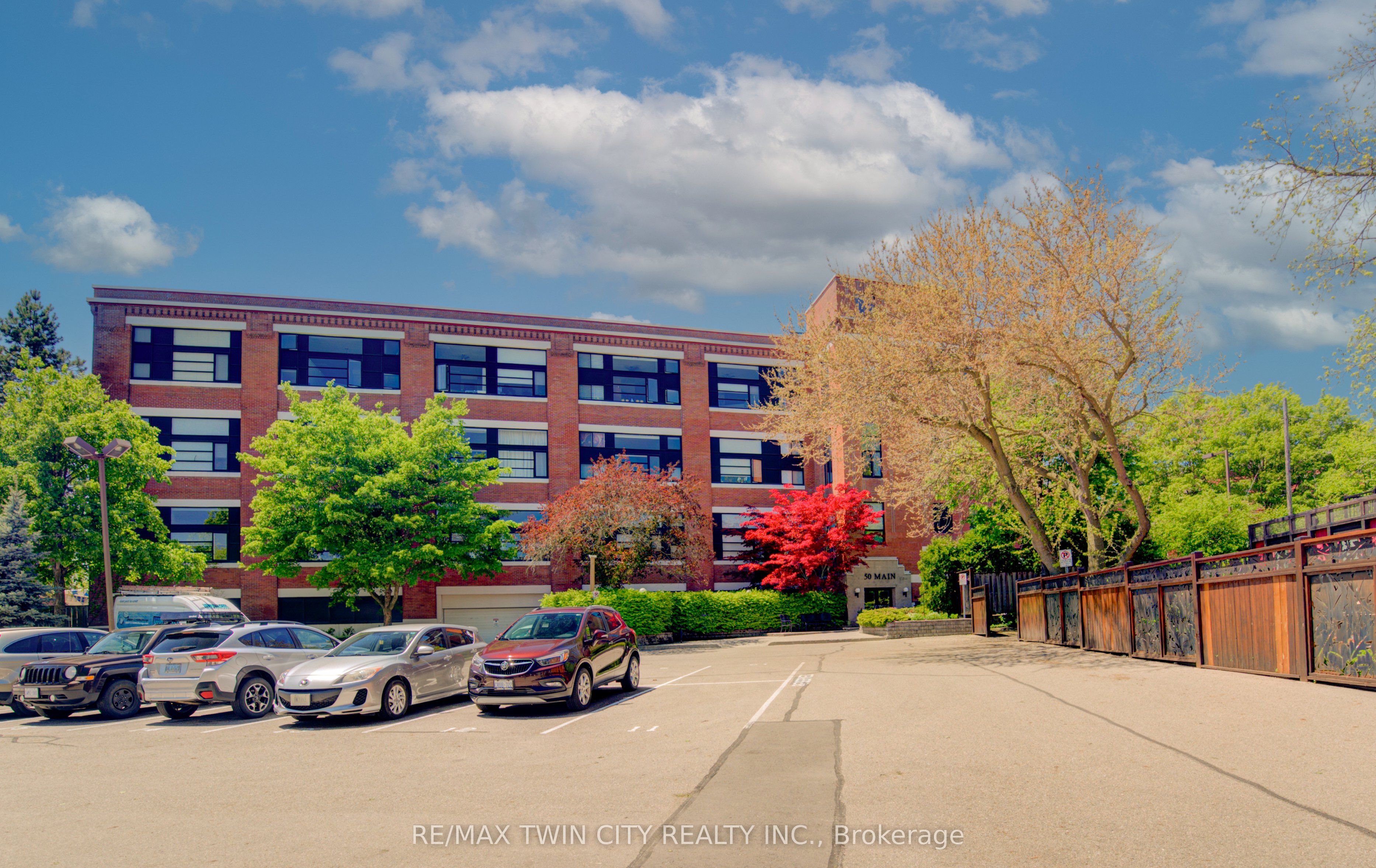 50 Main Street 410, Hamilton, ON L9H 6P8 photo 5